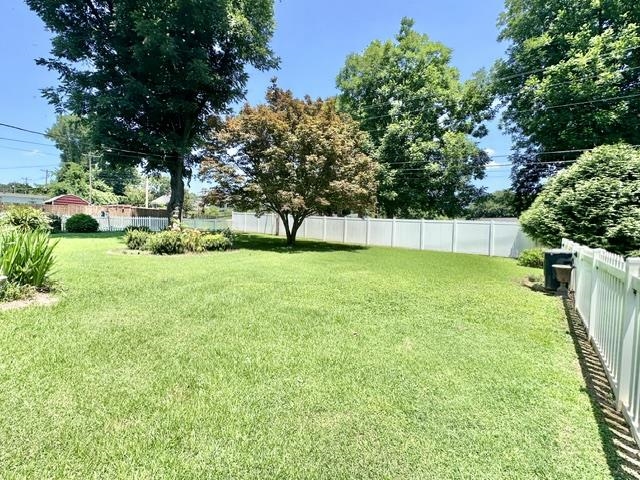 1810 Crestline Ave, Sheffield, AL 35660 — photo 7