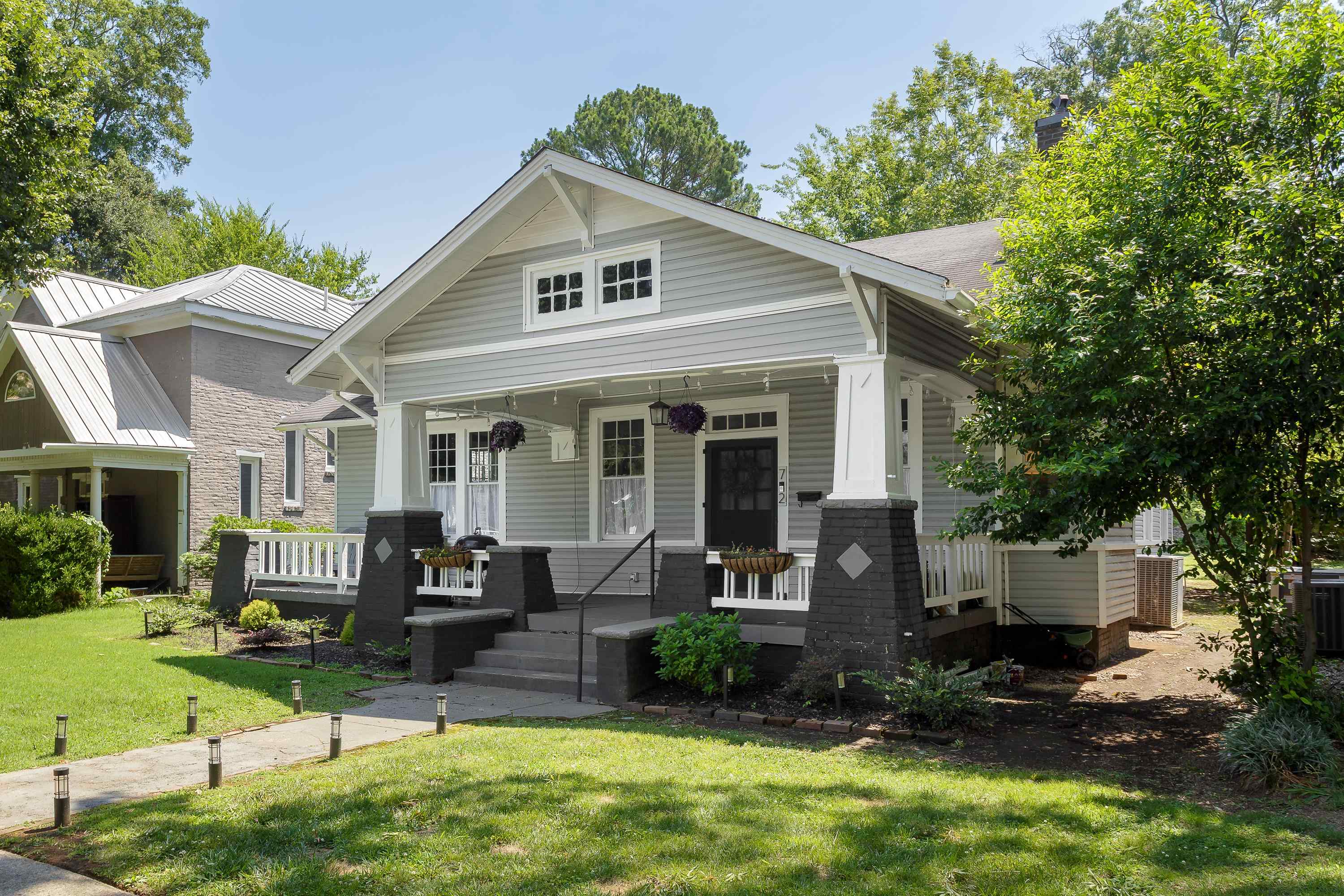 702 N Nashville Ave, Sheffield, AL 35660 — photo 2