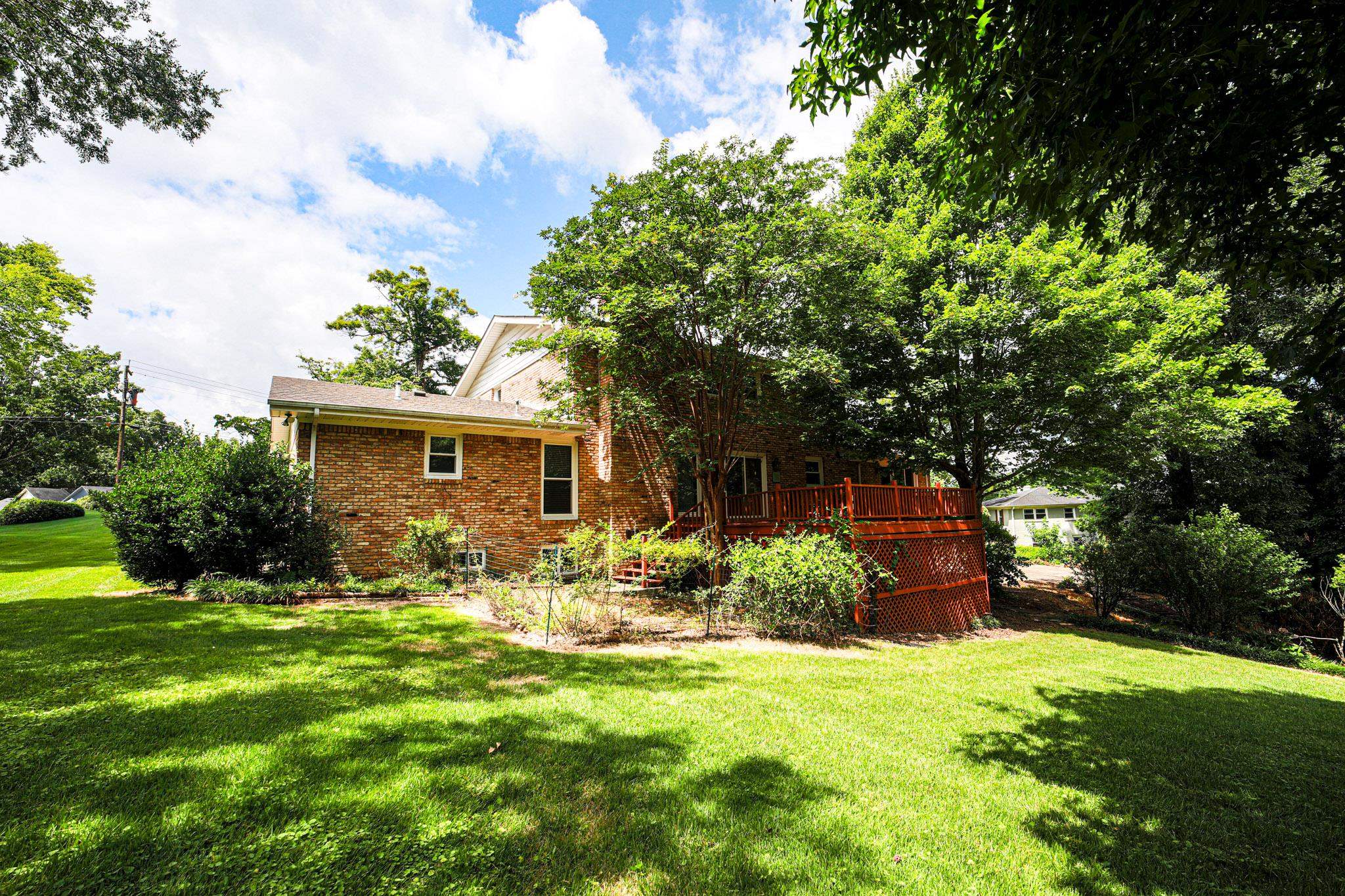 302 Darby Ave, Sheffield, AL 35660 — photo 7