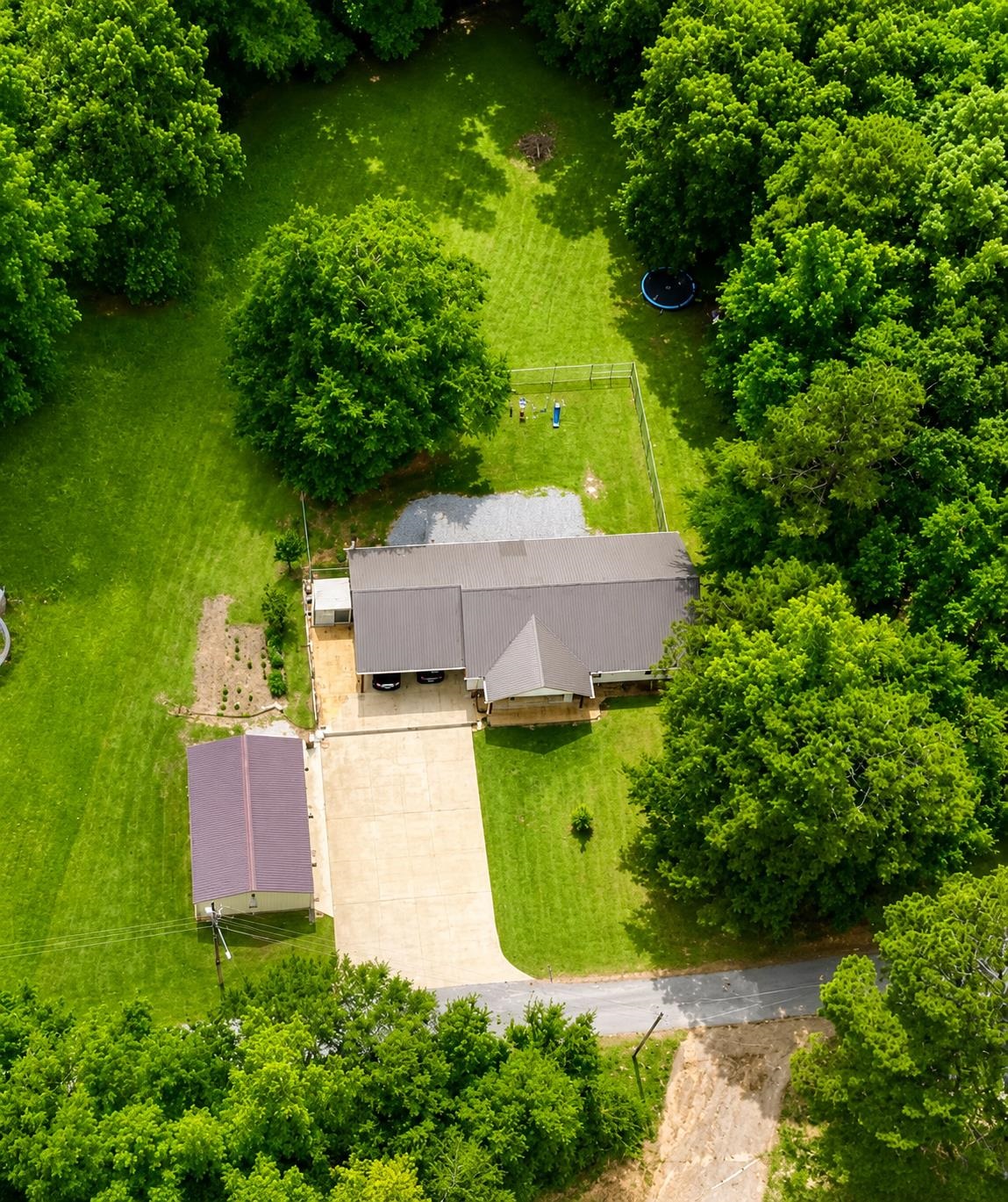 230 Courtyard Rd, Hamilton, AL 35570 — photo 3