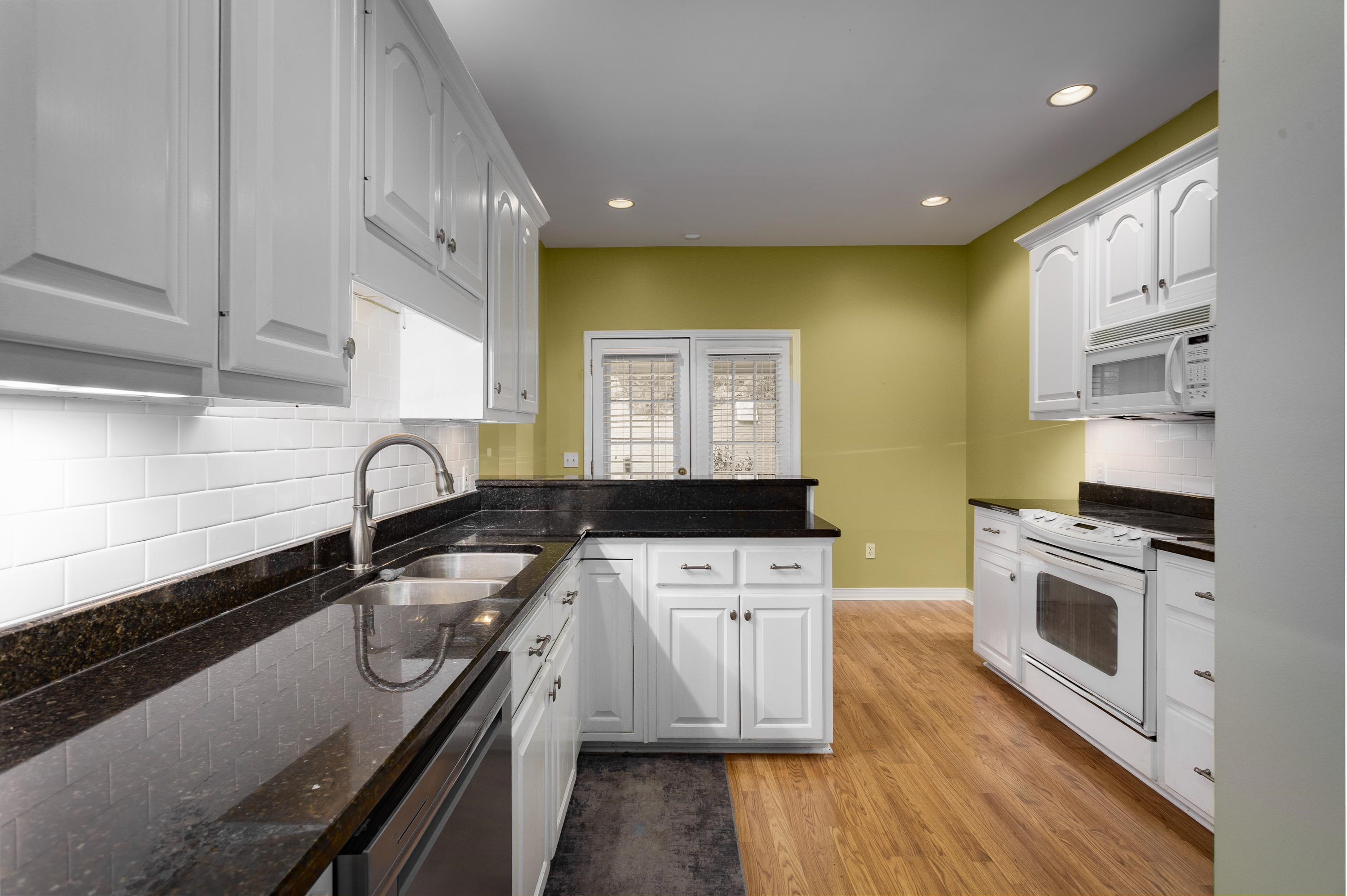 120 Shelley Ln, Florence, AL 35633 — photo 8