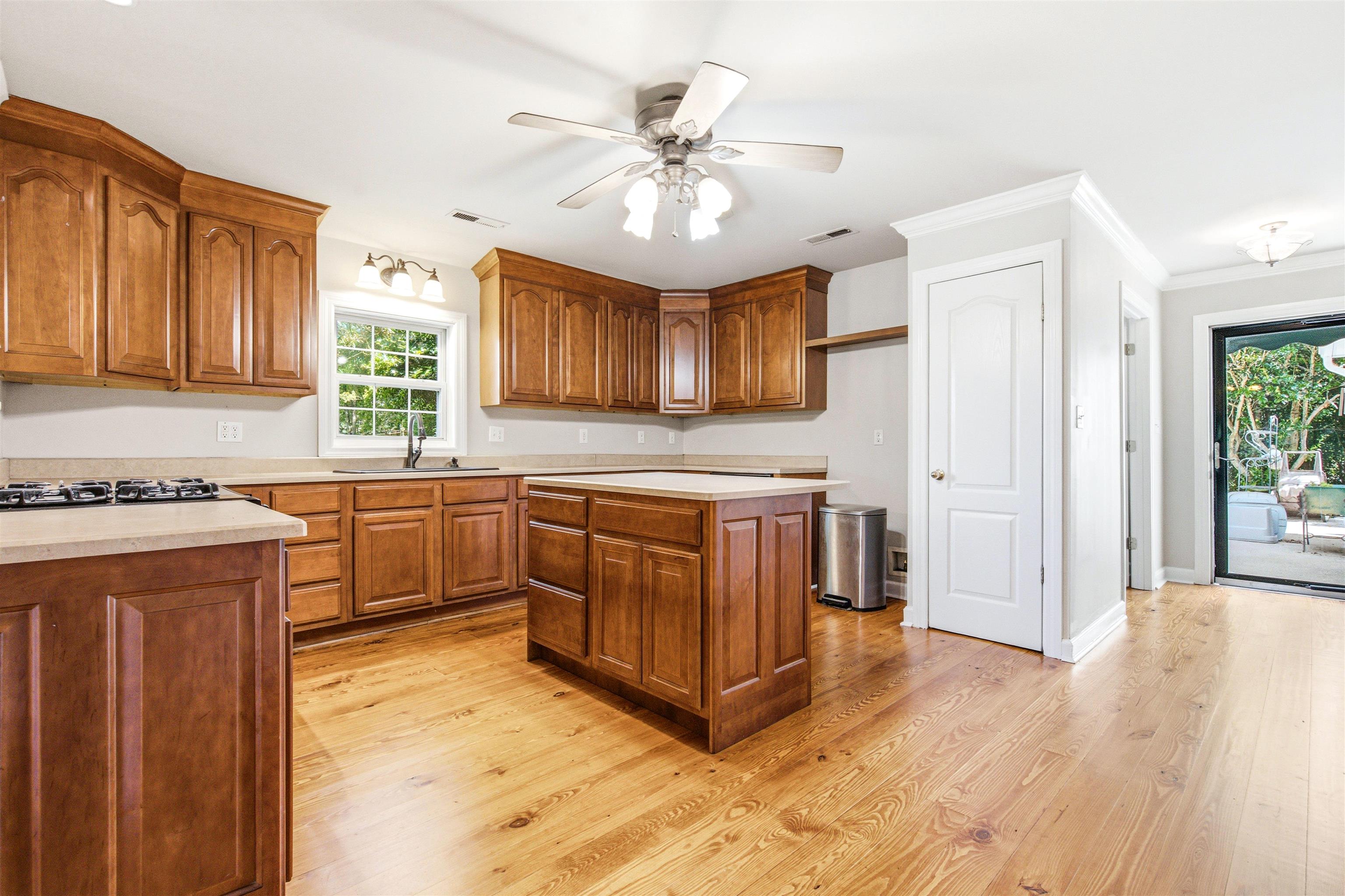 19758 Riverside St, Athens, AL 35611 — photo 11