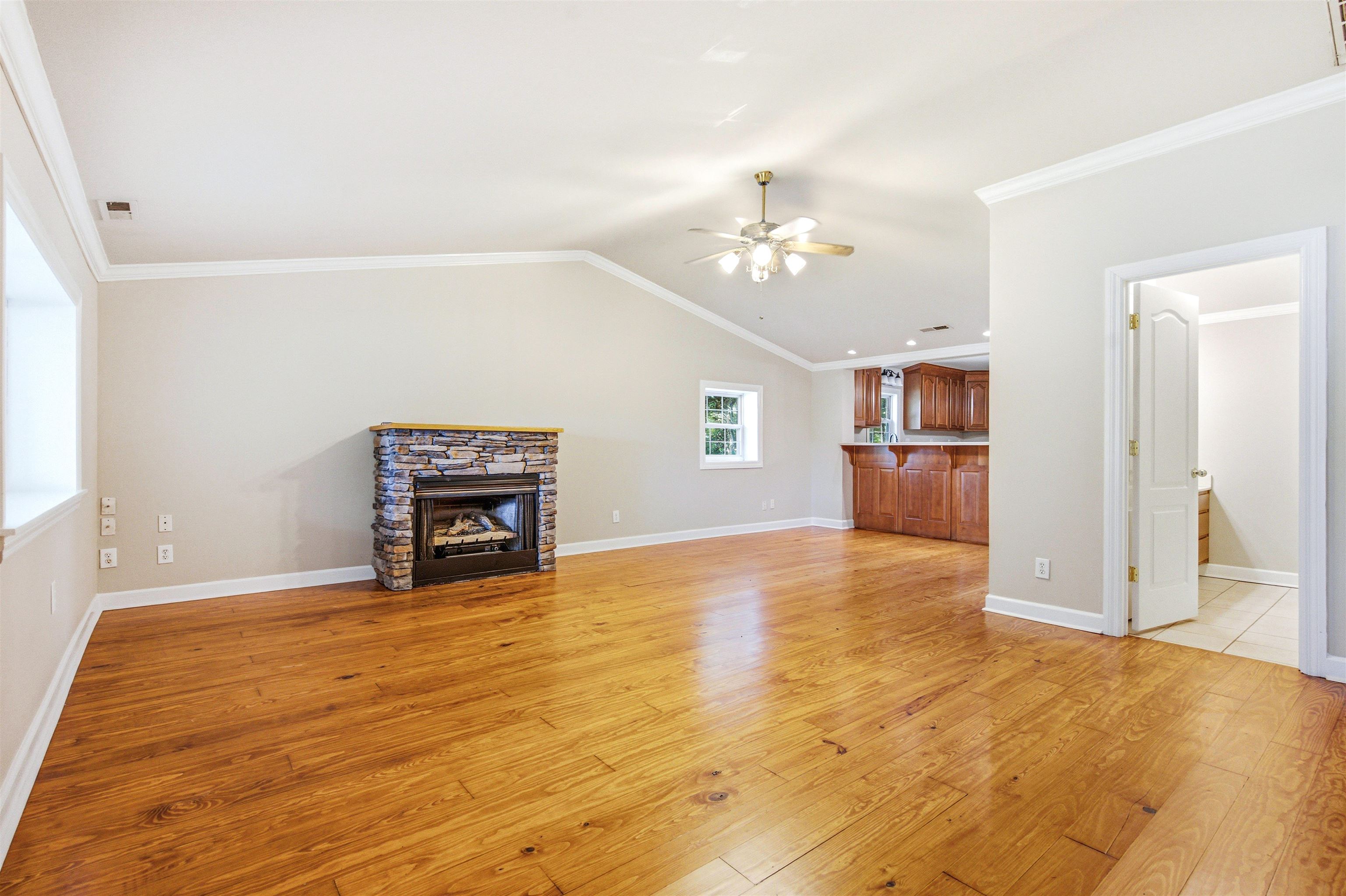 19758 Riverside St, Athens, AL 35611 — photo 8