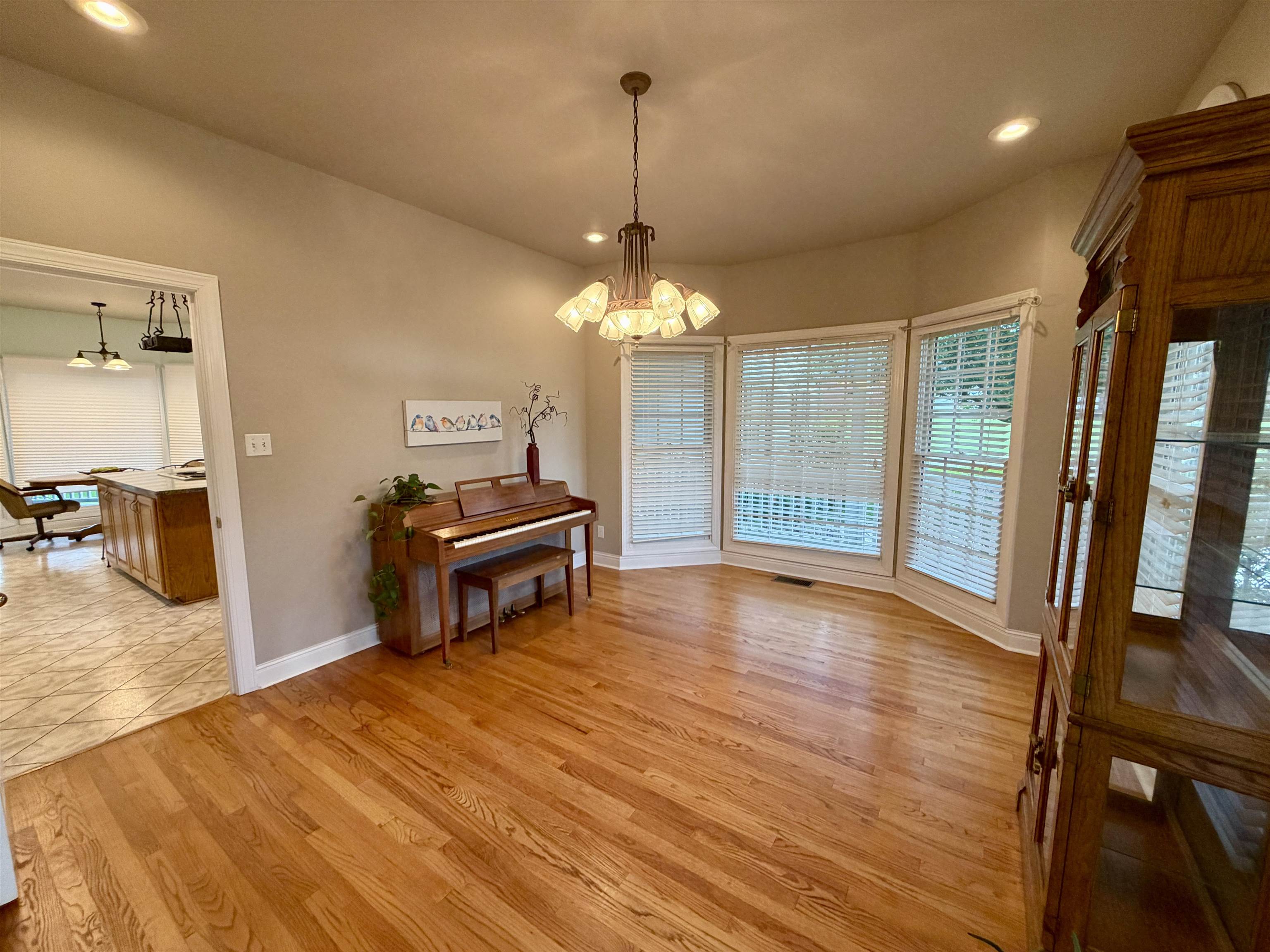 1311 Anna Dr, Tuscumbia, AL 35674 — photo 9