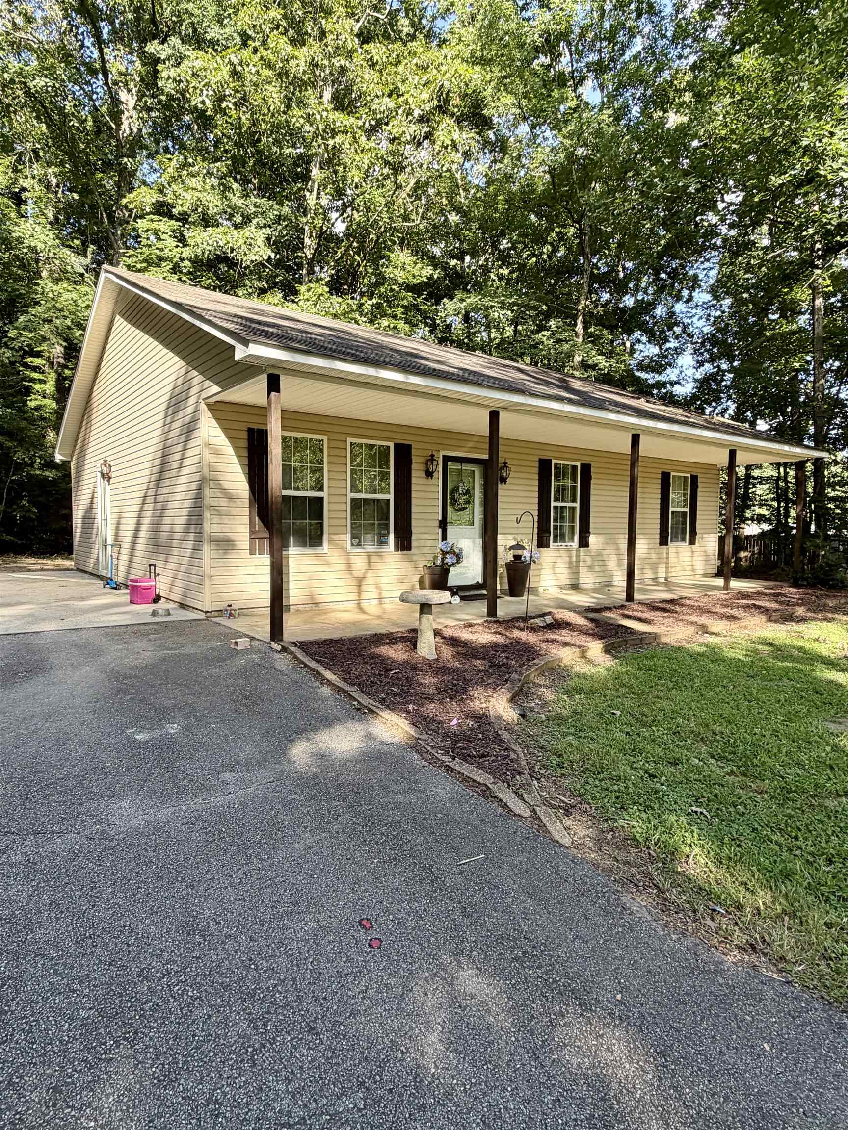 145 Osborn Hill Rd, Tuscumbia, AL 35674 — photo 1