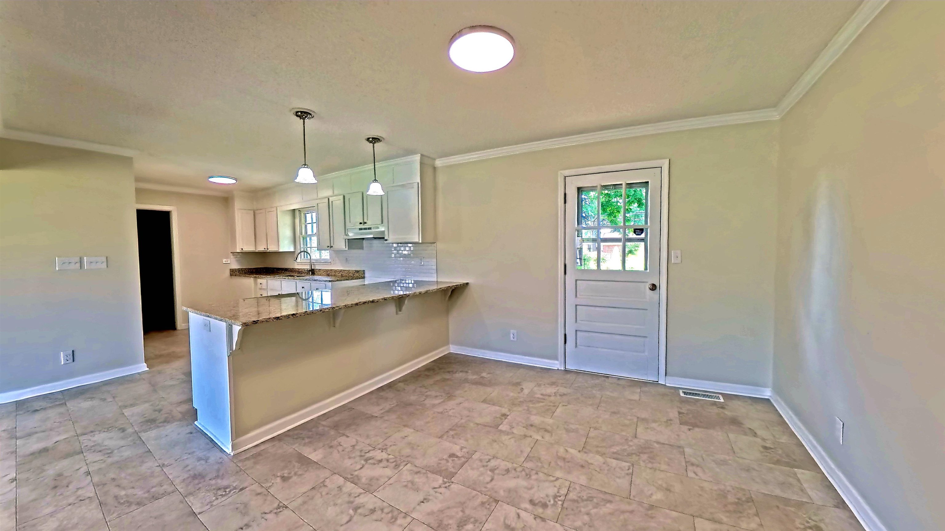 706 Brighton Ave, Muscle Shoals, AL 35661 — photo 8