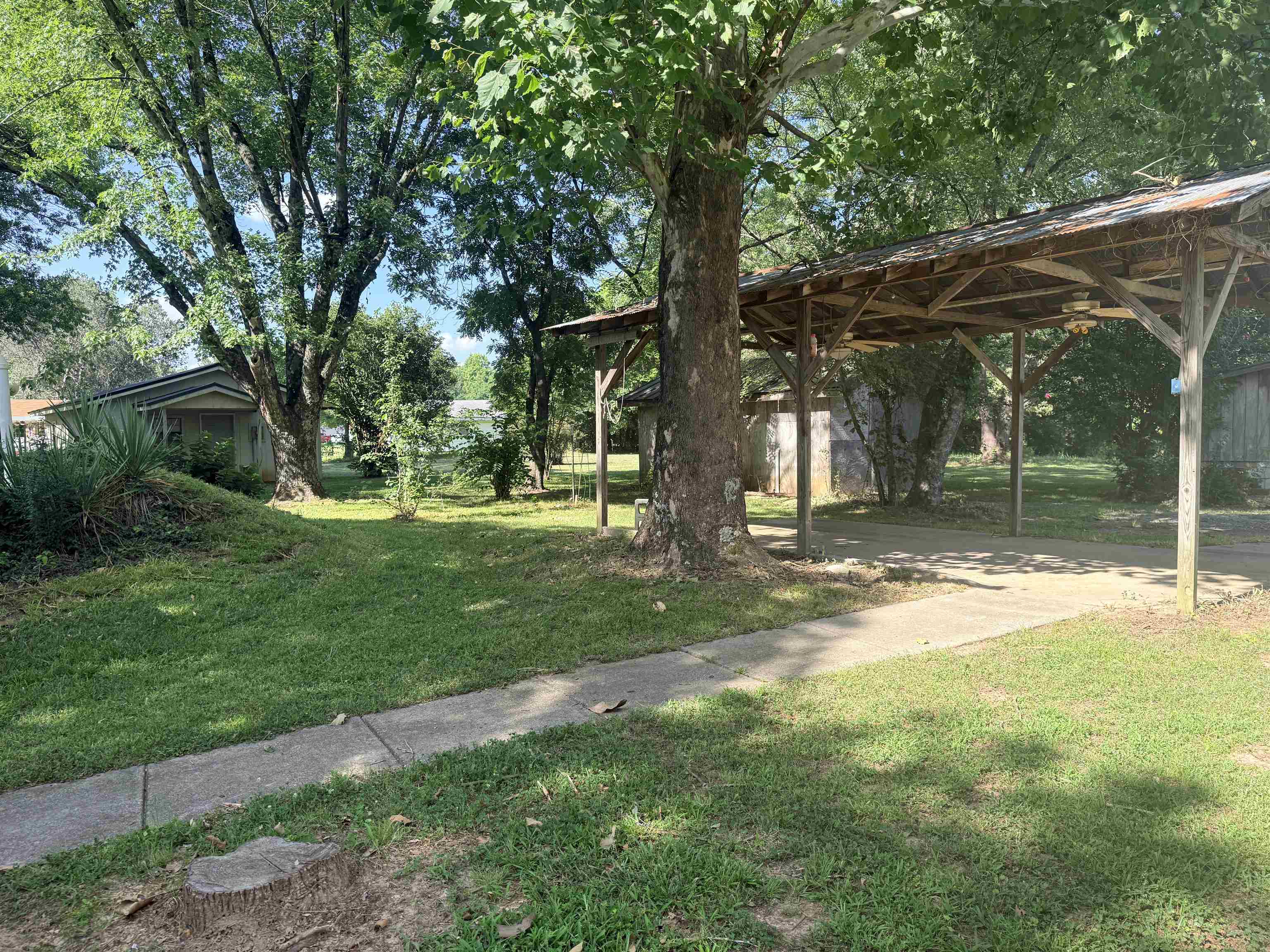 20984 Harris Rd, Elkmont, AL 35620 — photo 8
