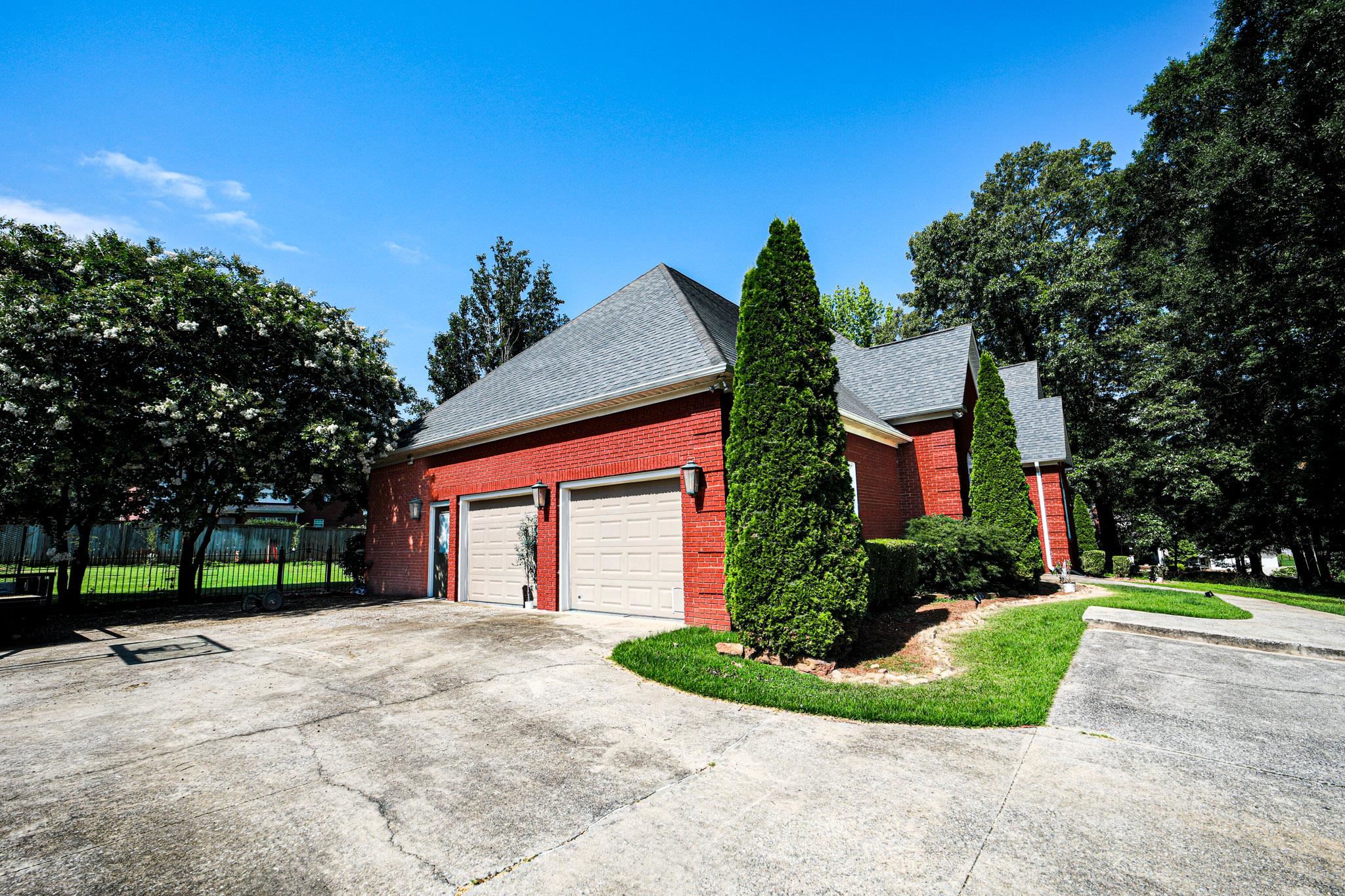 930 Kensington Pl, Tuscumbia, AL 35674 — photo 6