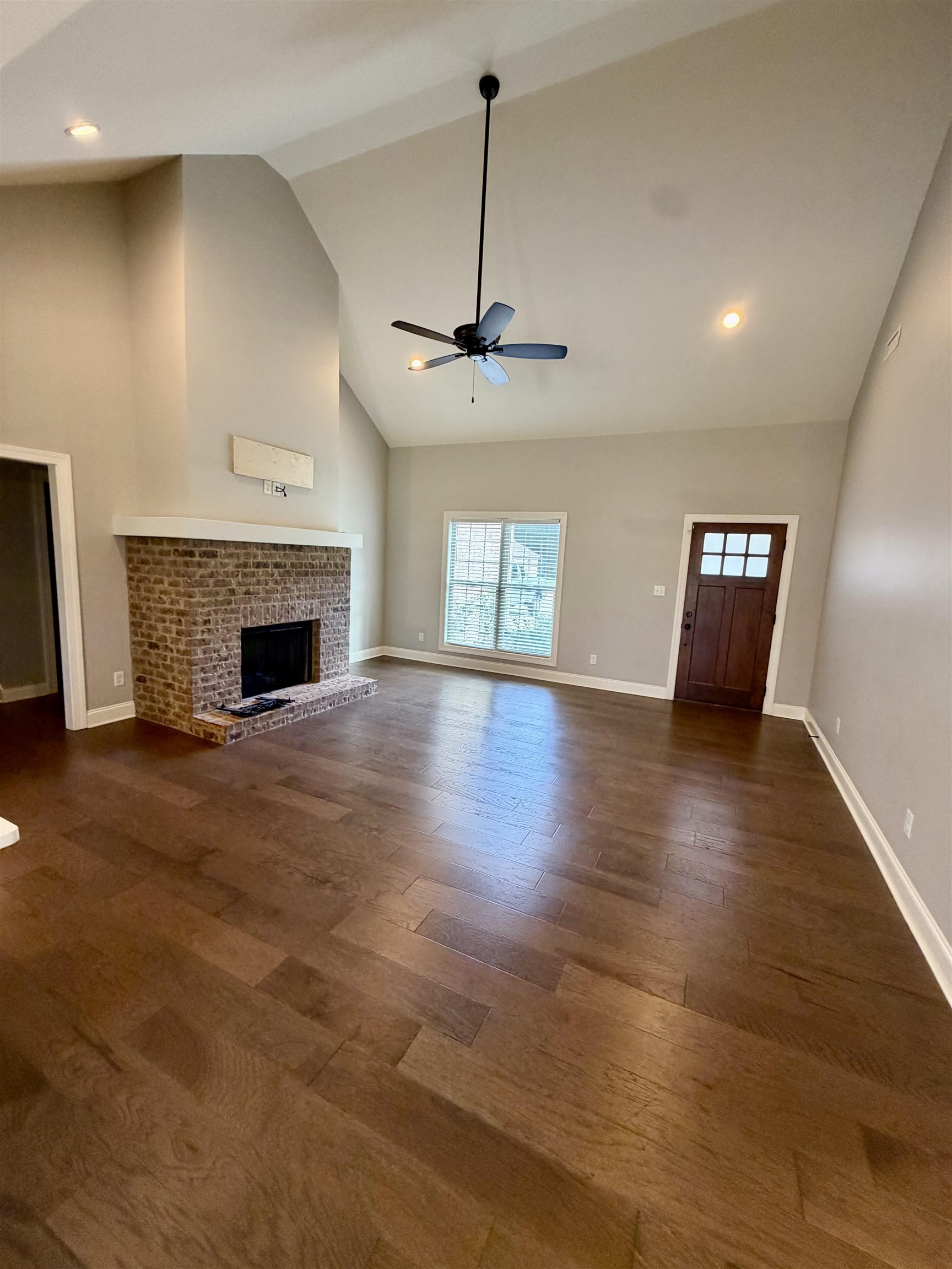 2017 Rosedale St, Muscle Shoals, AL 35661 — photo 2