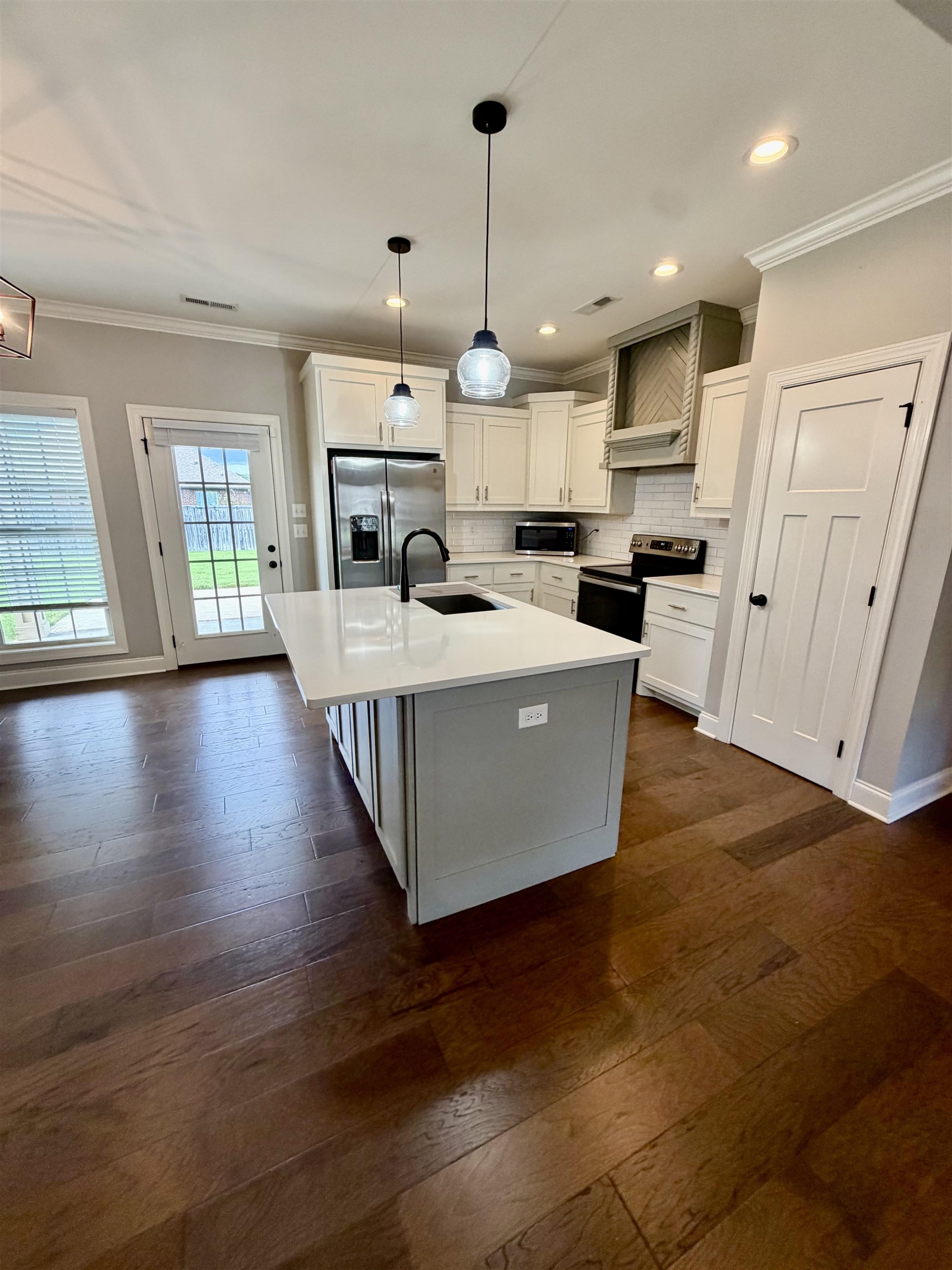 2017 Rosedale St, Muscle Shoals, AL 35661 — photo 6