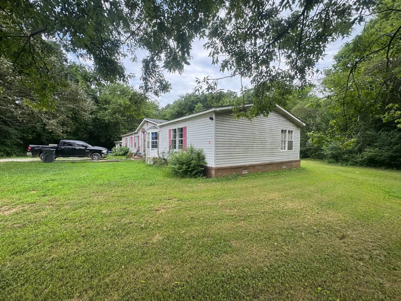 140 Youngblood Way, Killen, AL 35645 — photo 1