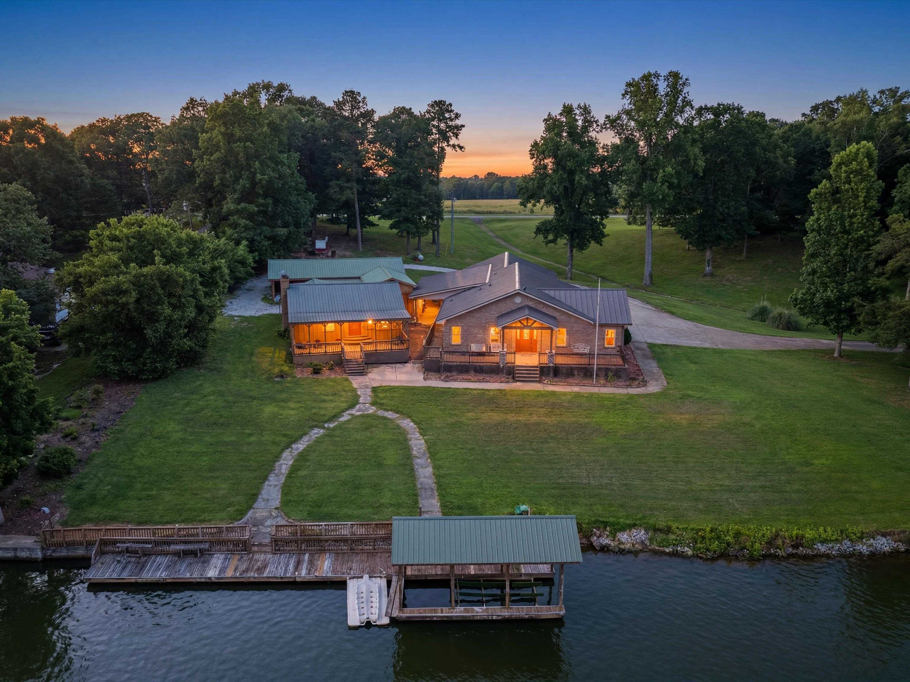 10008 Motter Dr, Athens, AL 35611 — photo 2