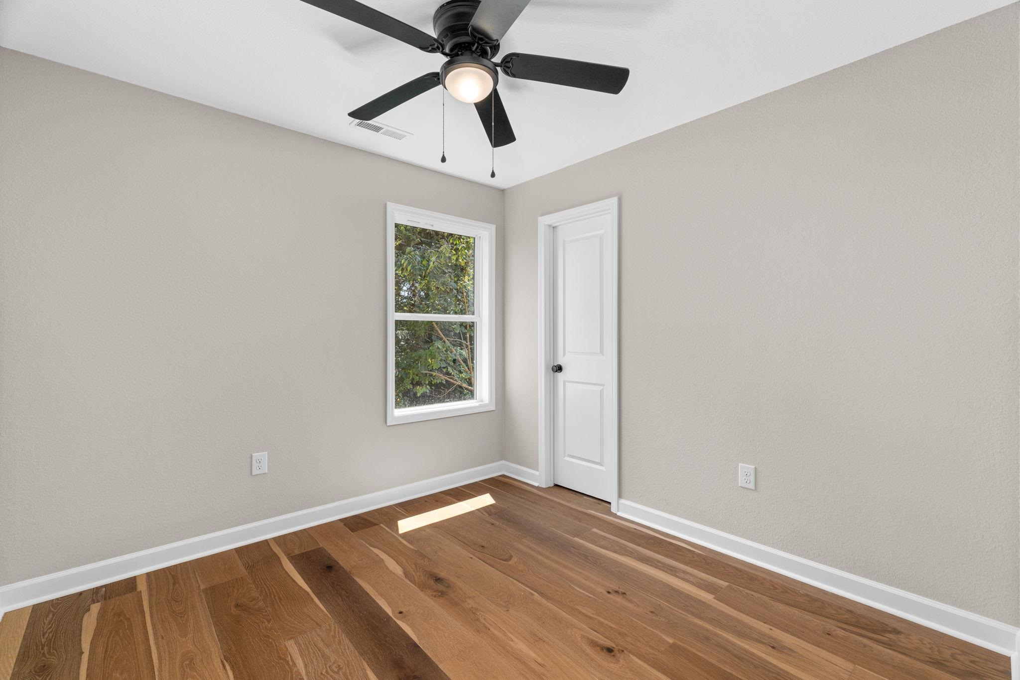 107 N Fulton St, Florence, AL 35630 — photo 12