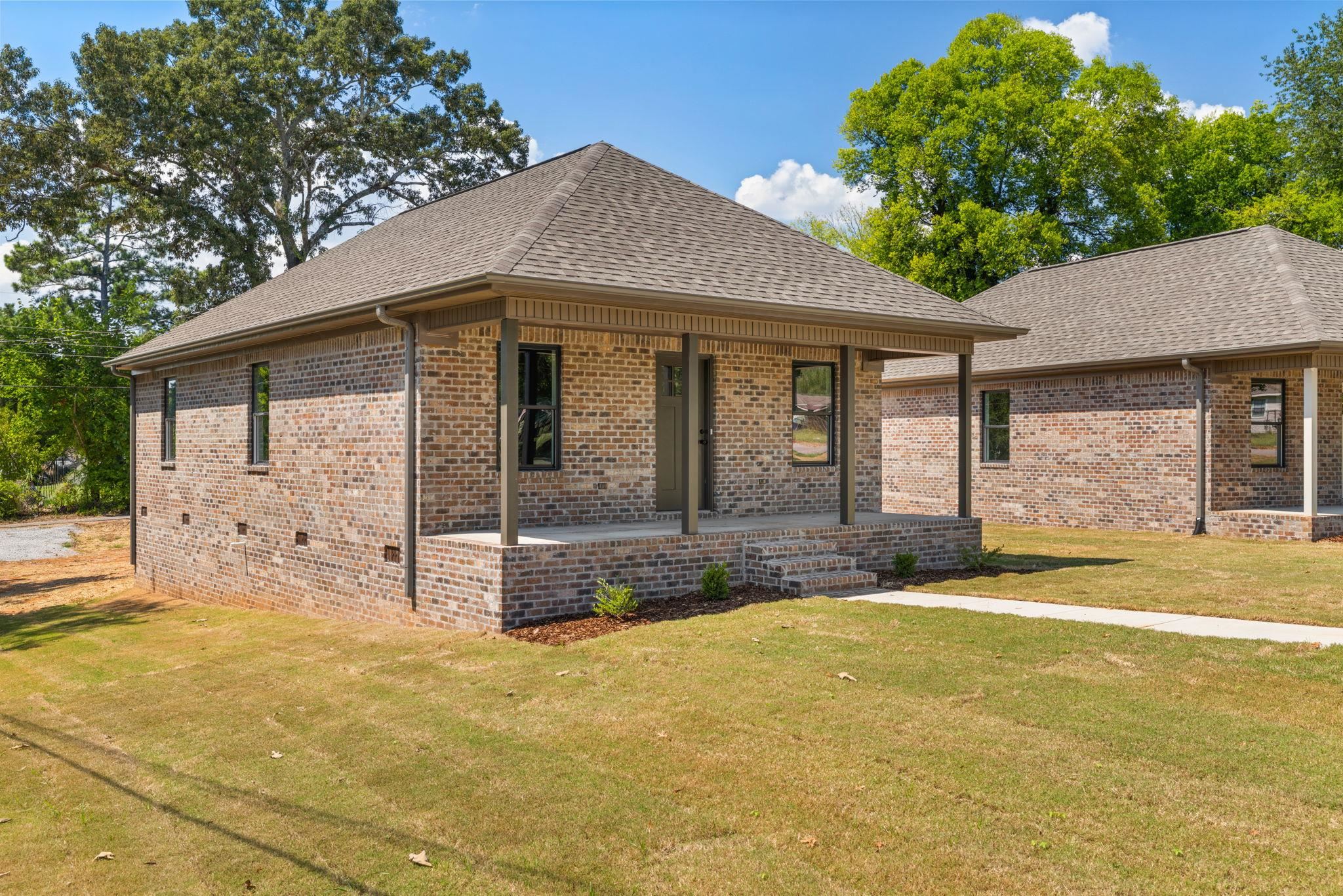 107 N Fulton St, Florence, AL 35630 — photo 3