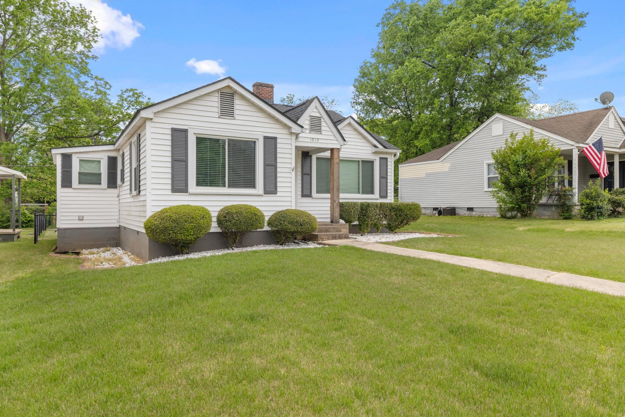 1012 1st St, Tuscumbia, AL 35674 — photo 3