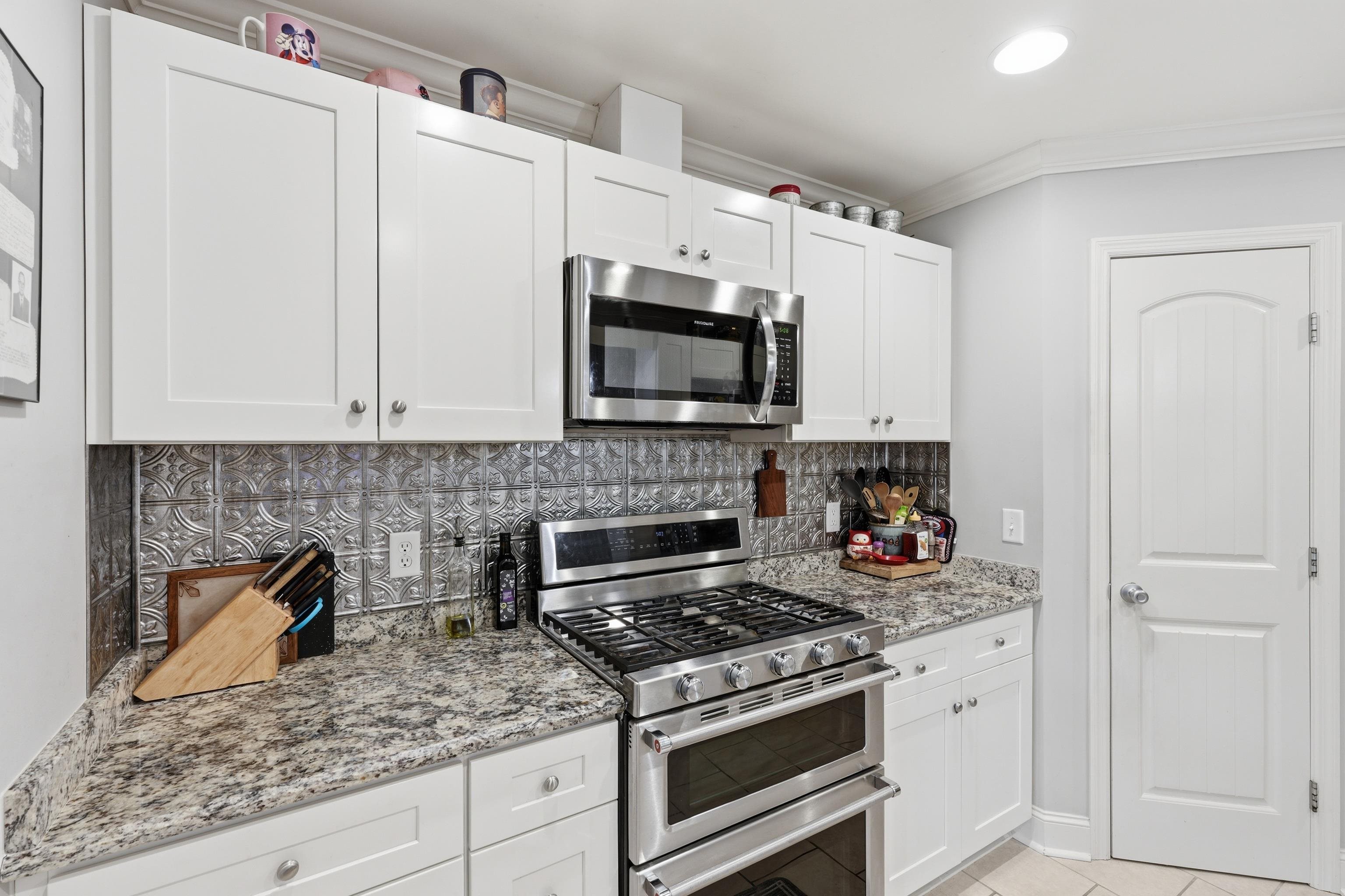 70 Villagewood Dr, Killen, AL 35645 — photo 12