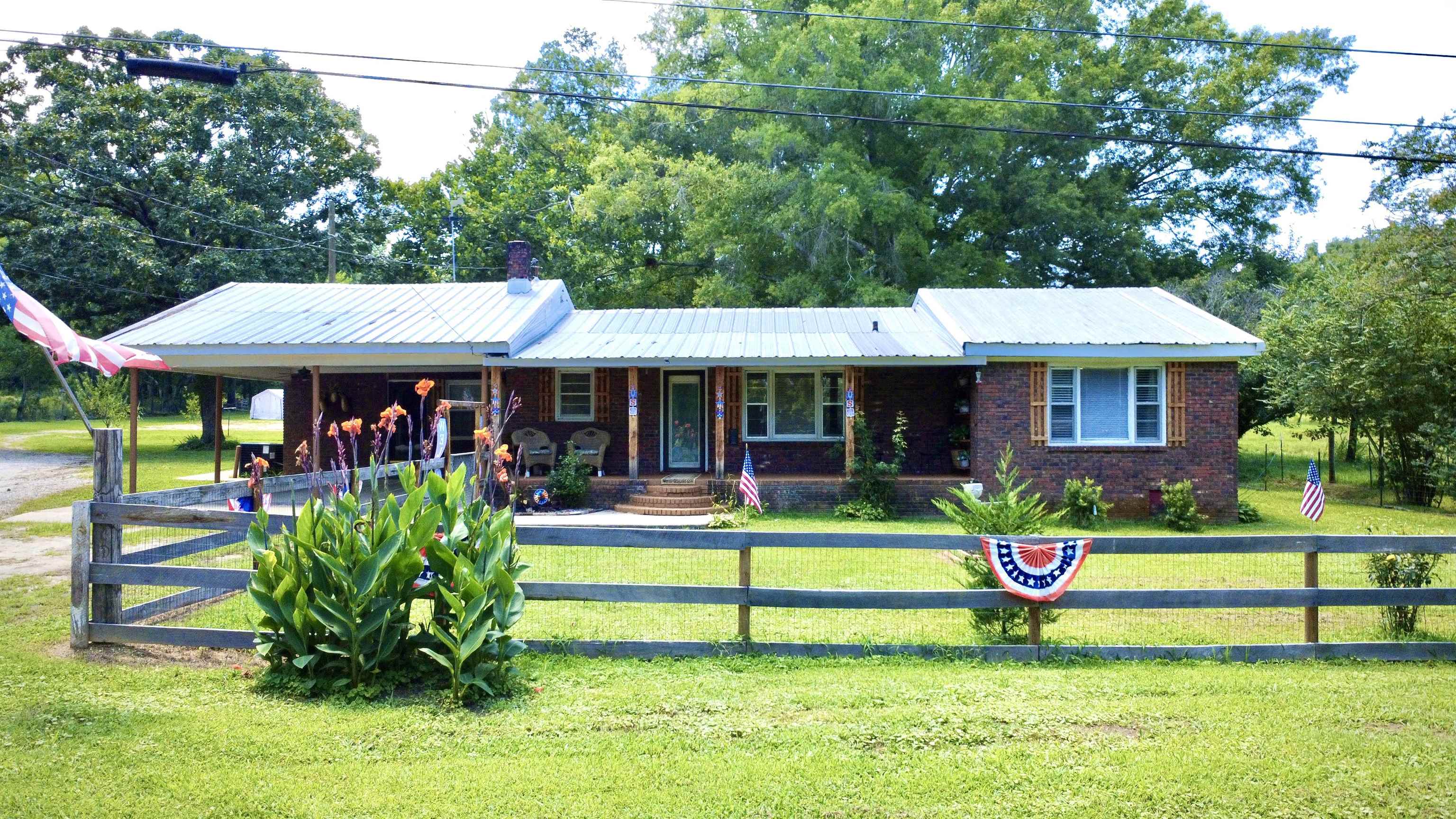 915 Dial Cv Rd, Leighton, AL 35646 — photo 1