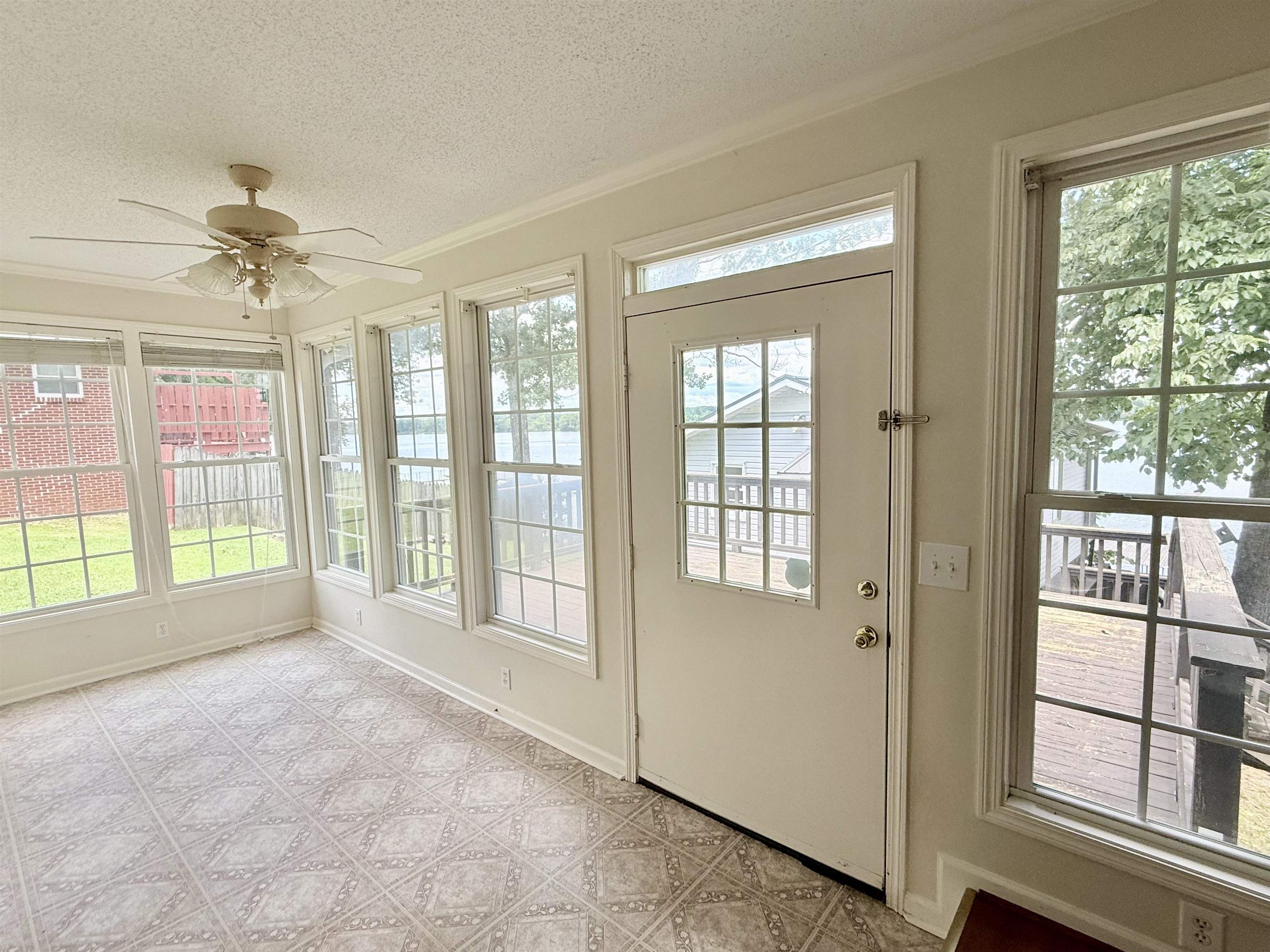 765 Carter Dr, Tuscumbia, AL 35674 — photo 8