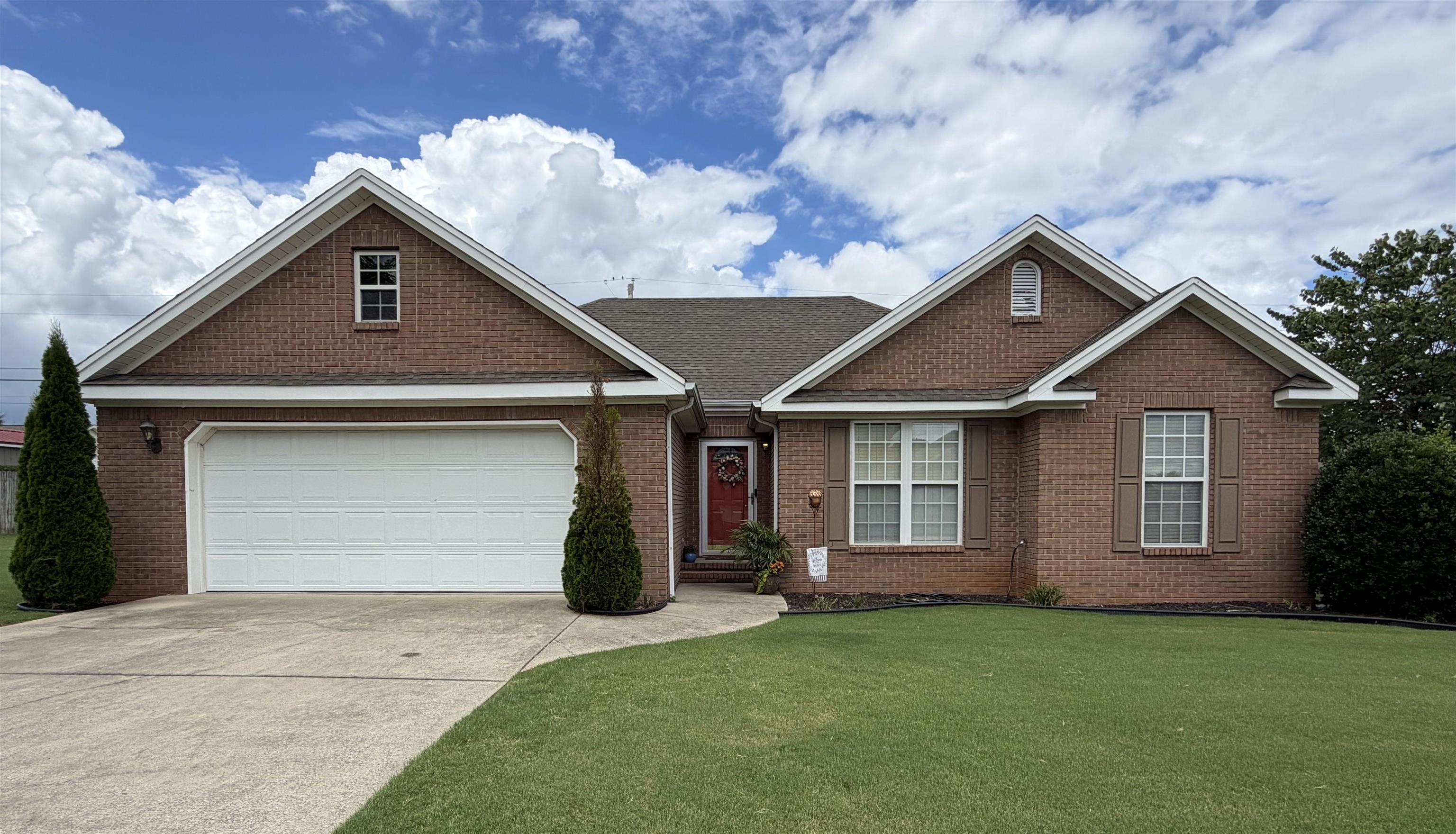 212 Government Blvd, Muscle Shoals, AL 35661 — photo 1