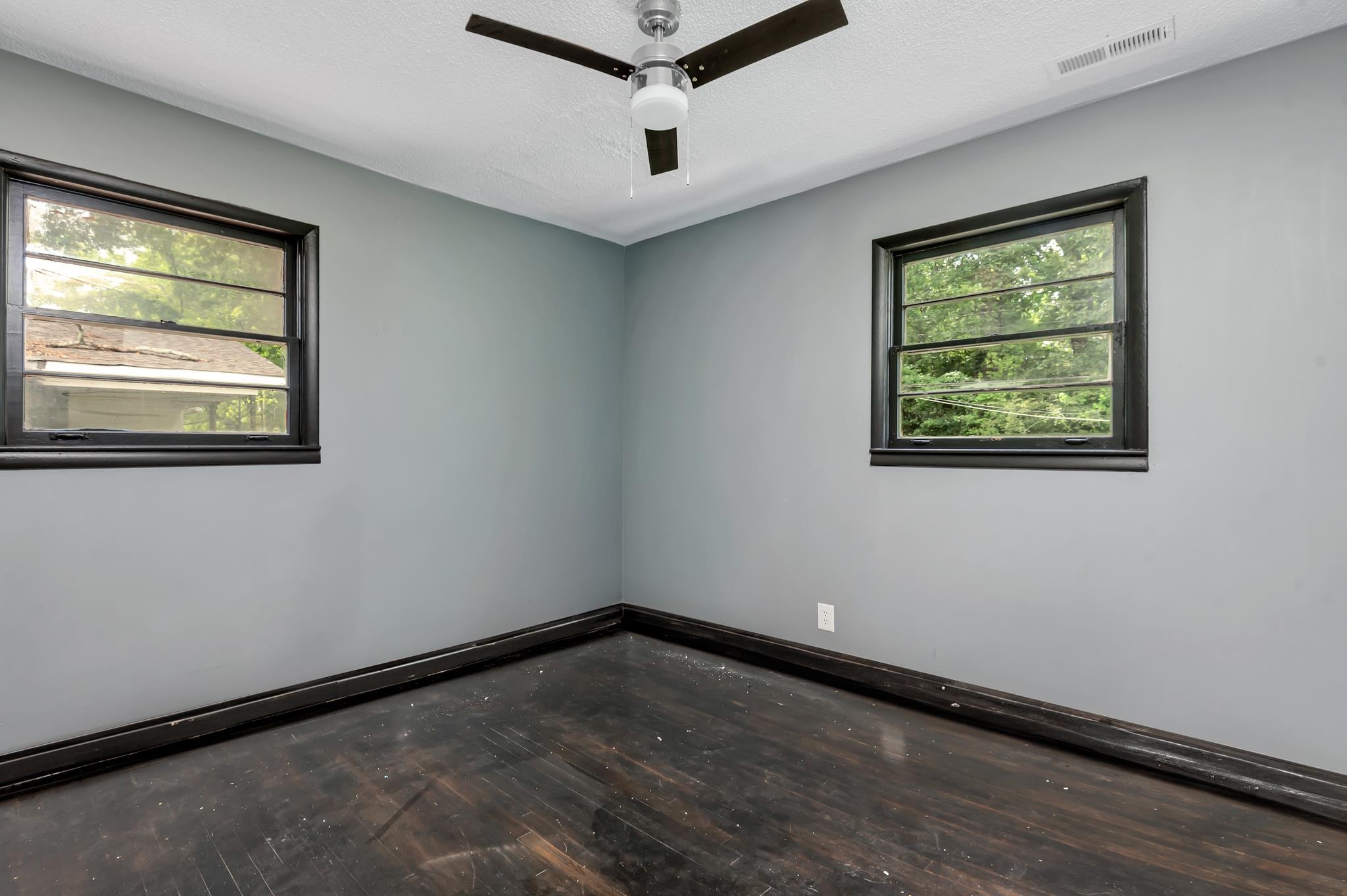 1110 Paul E Johnson Dr, Tuscumbia, AL 35674 — photo 9