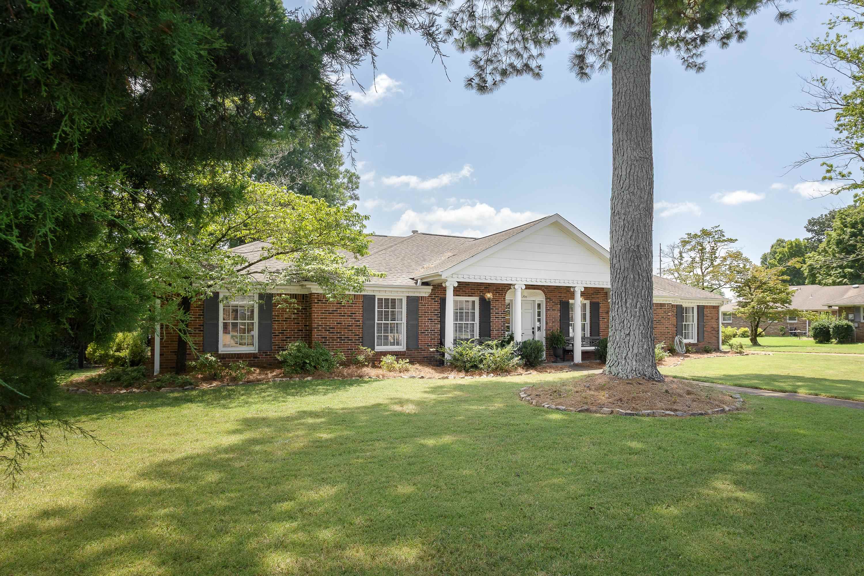 105 Linda Ln, Florence, AL 35630 — photo 2
