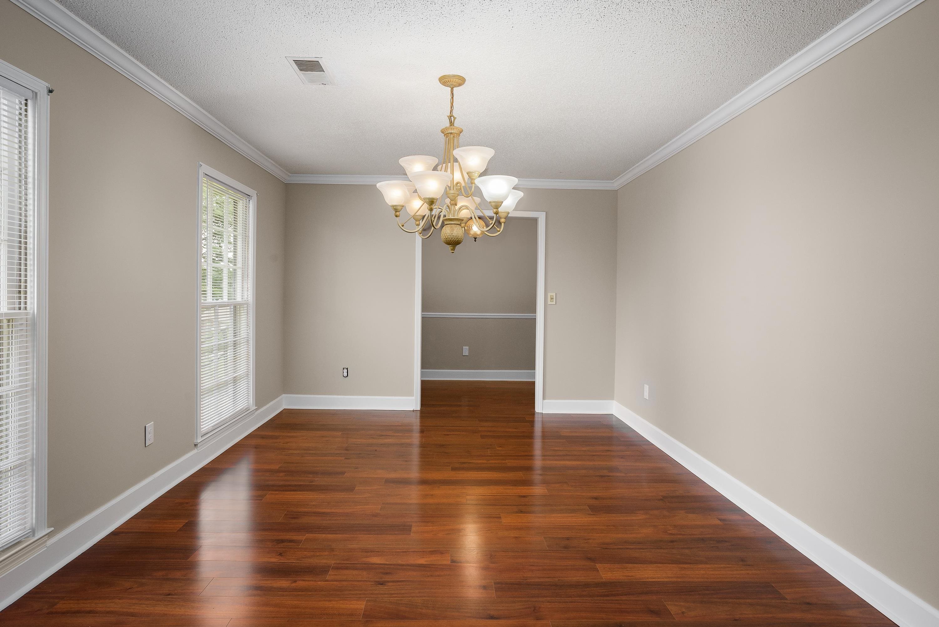 405 Oak Hill Ave, Sheffield, AL 35660 — photo 4