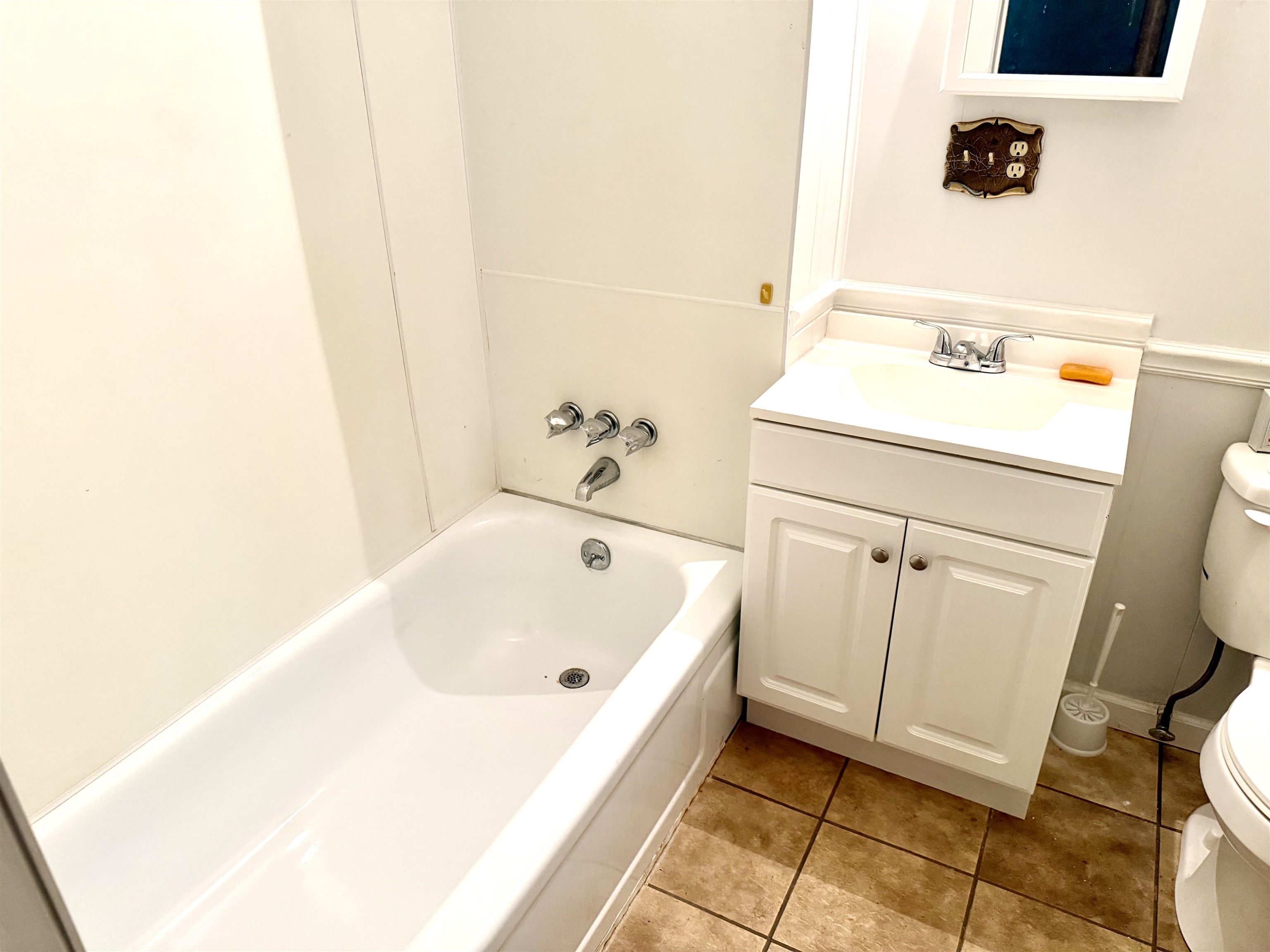 101 Colonial Dr, Florence, AL 35633 — photo 12
