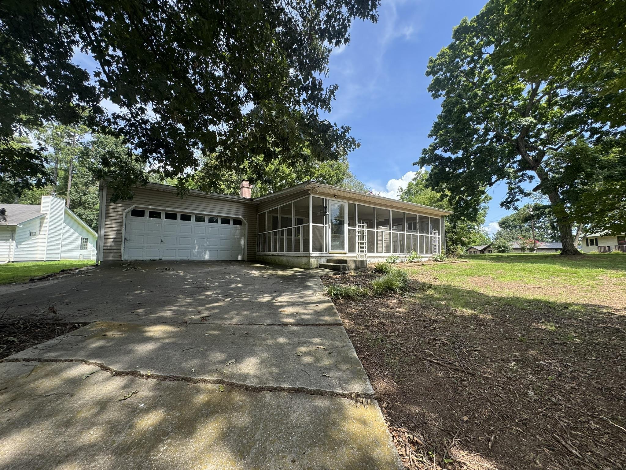 14225 Dogwood Rd, Athens, AL 35611 — photo 2