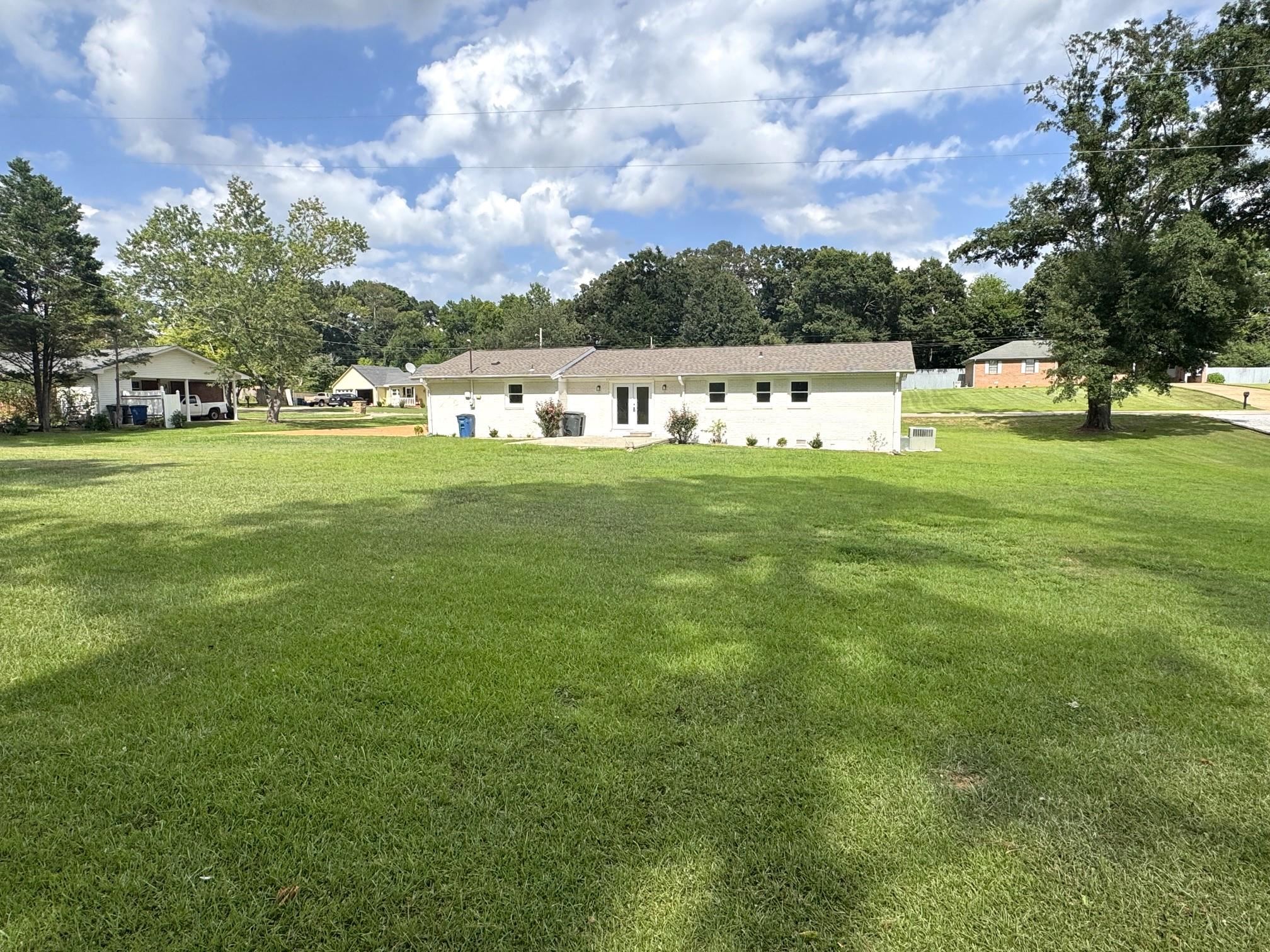 118 Augusta St, Florence, AL 35633 — photo 8