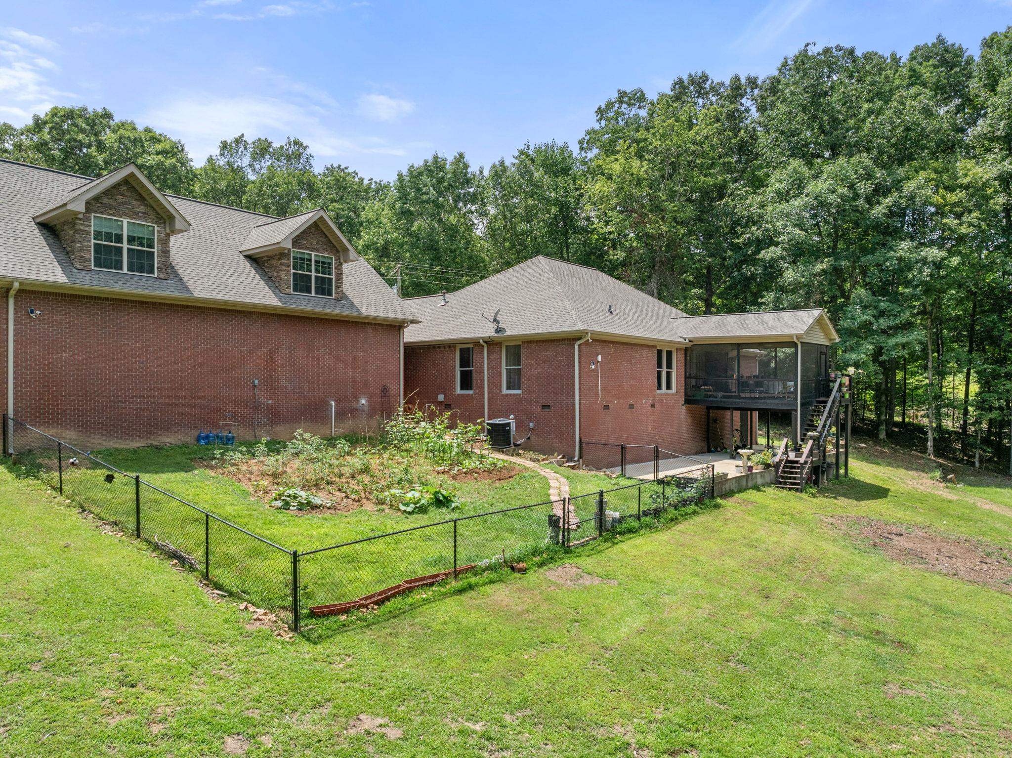 320 Cove Creek Rd, Florence, AL 35634 — photo 10
