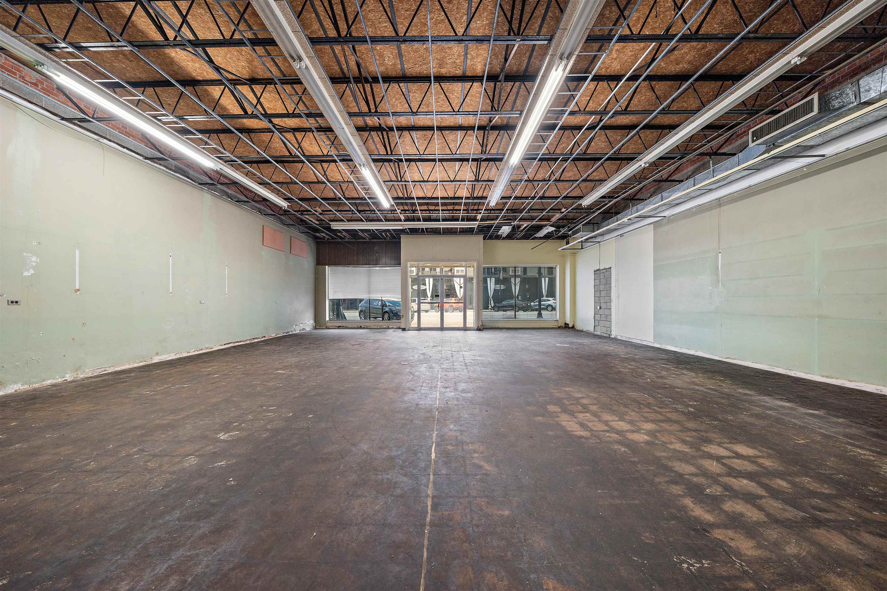 218 N Montgomery Ave, Sheffield, AL 35660 — photo 11