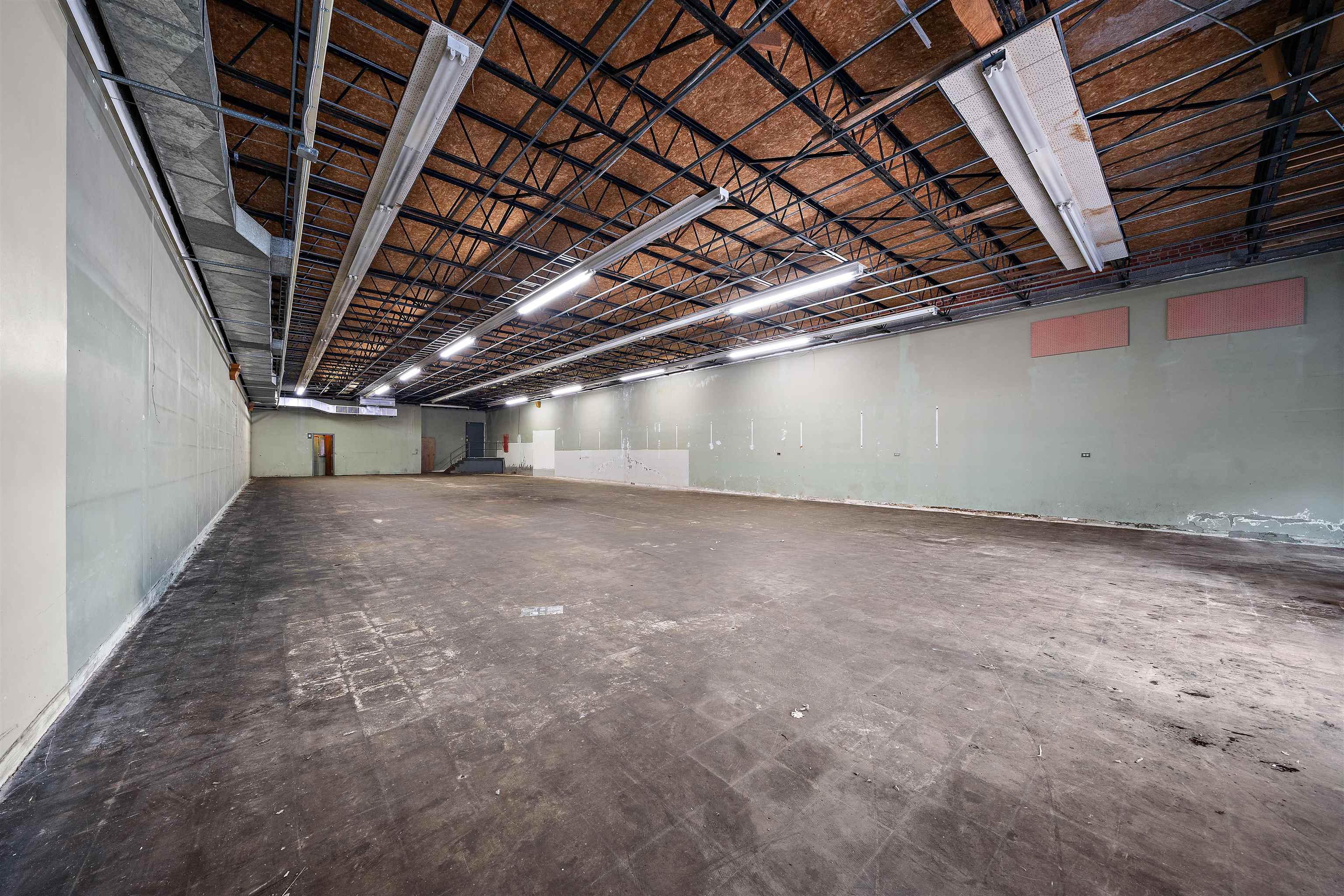 218 N Montgomery Ave, Sheffield, AL 35660 — photo 9