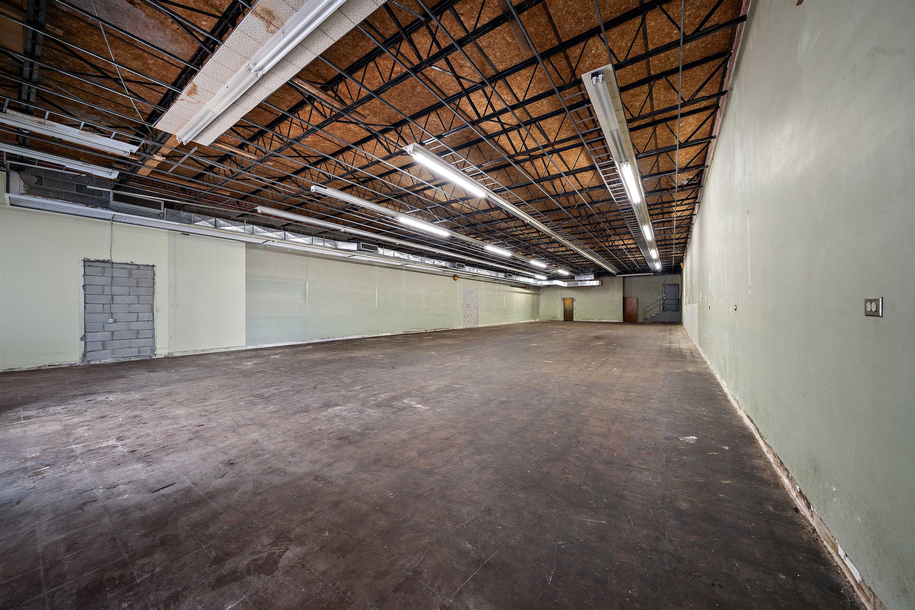 218 N Montgomery Ave, Sheffield, AL 35660 — photo 10