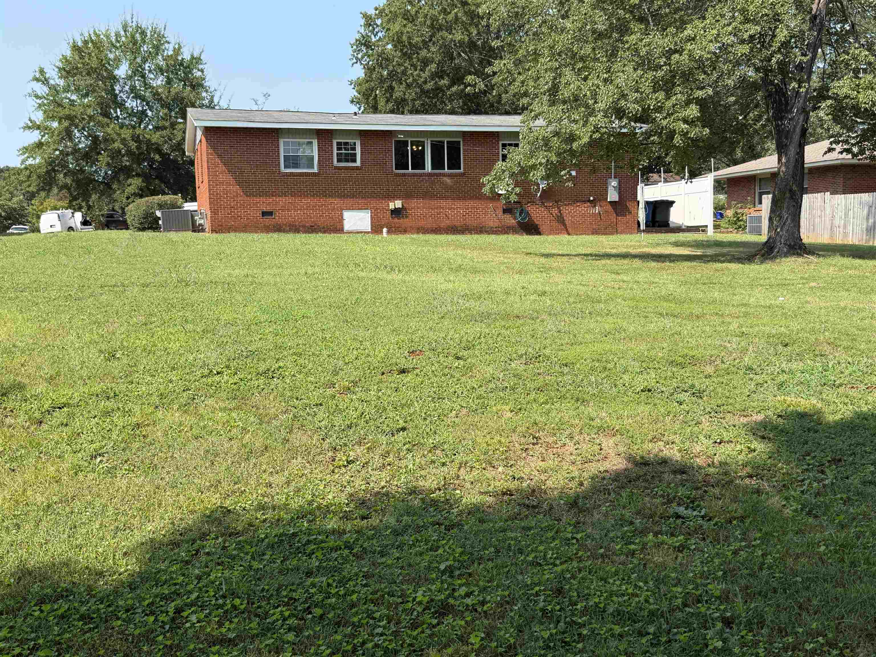 221 Davis Ave, Florence, AL 35633 — photo 4