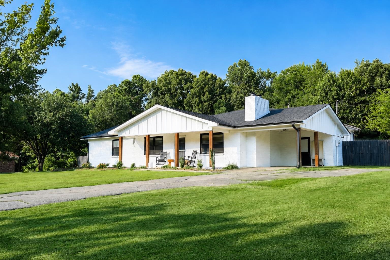 450 Hwy 63, Phil Campbell, AL 35581 — photo 1