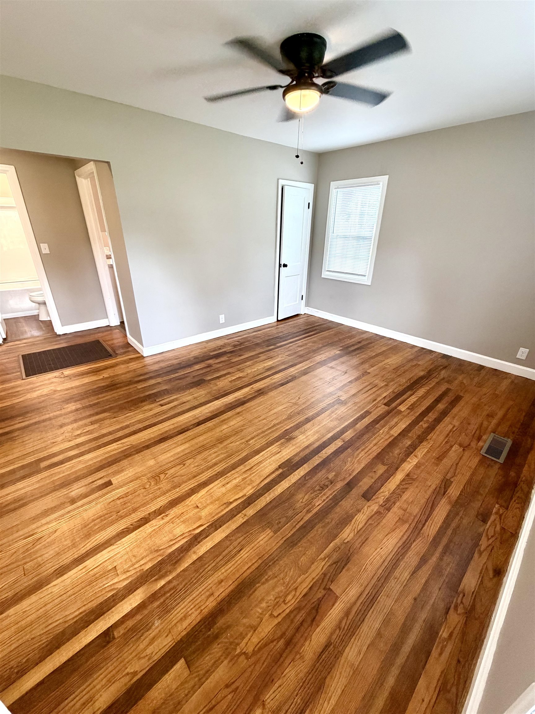233 Central Ave, Muscle Shoals, AL 35661 — photo 7