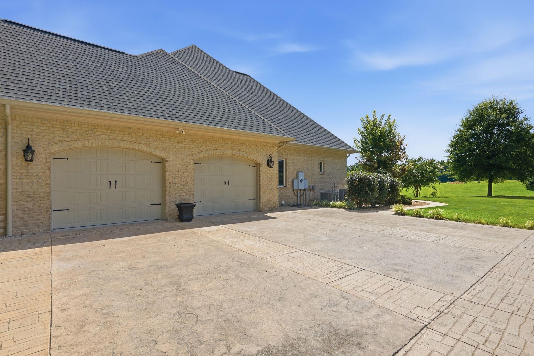 6341 Co Rd 1435, Vinemont, AL 35179 — photo 4
