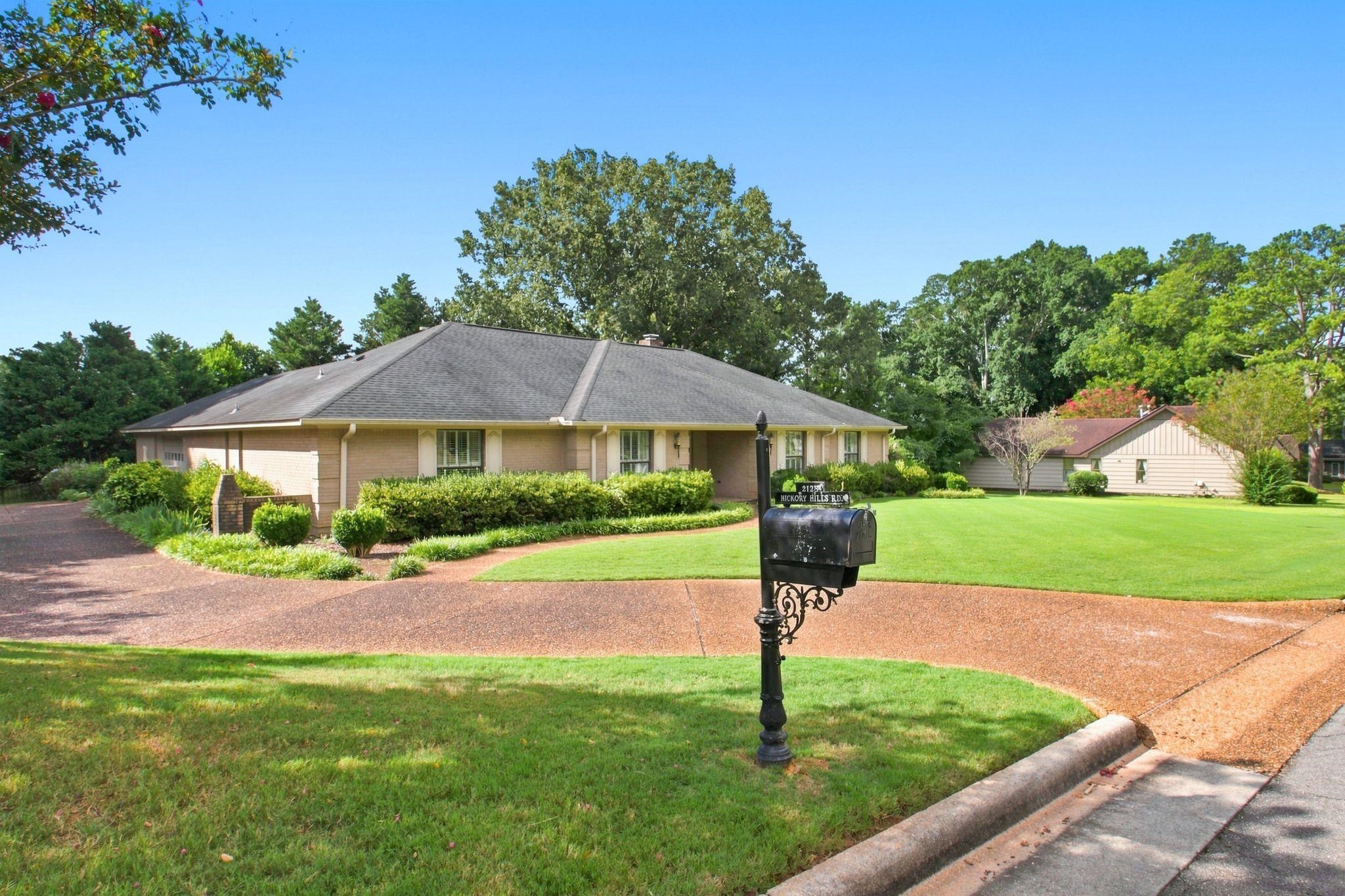 2128 Hickory Hills Rd, Florence, AL 35630 — photo 3