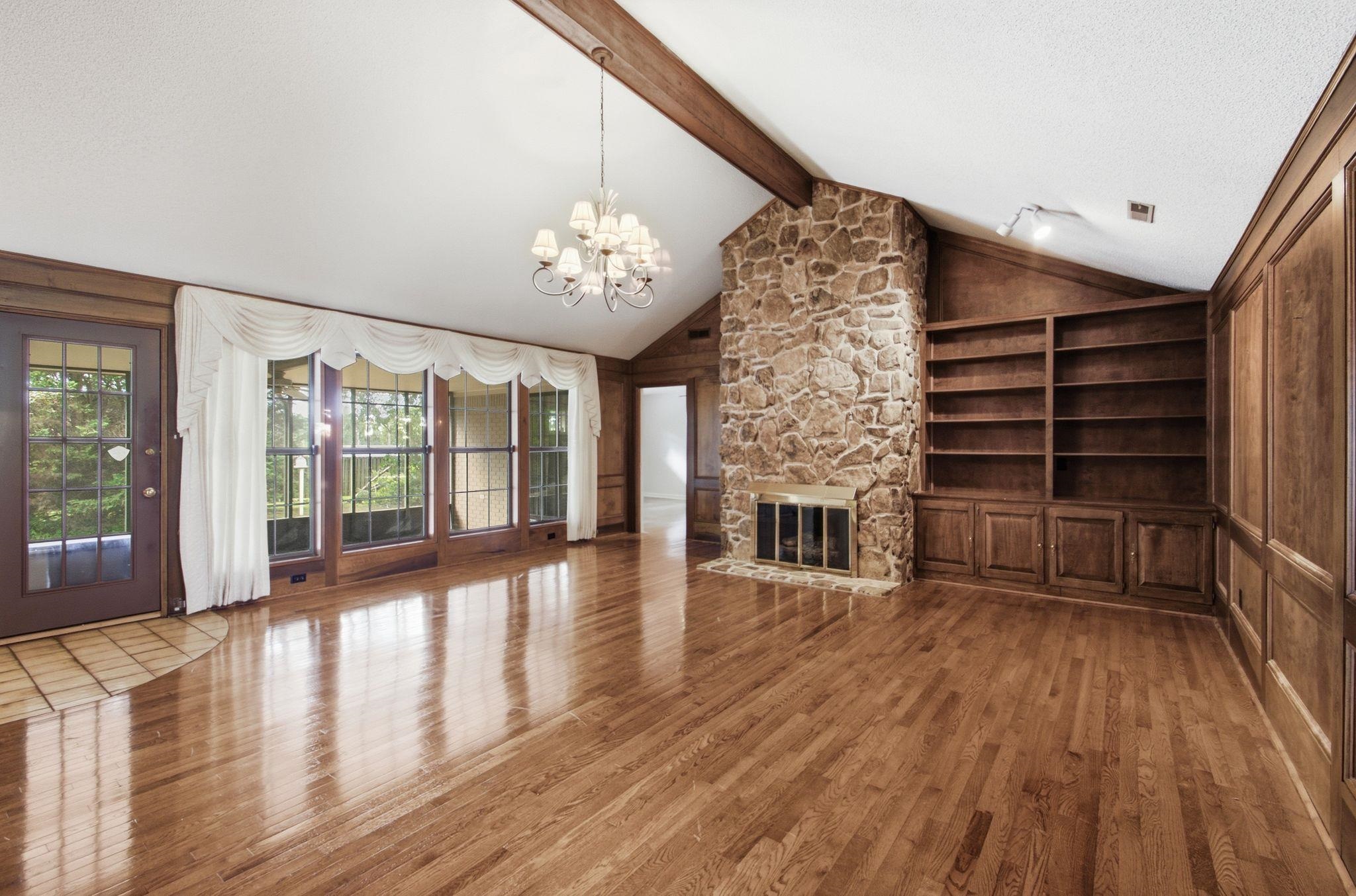 2128 Hickory Hills Rd, Florence, AL 35630 — photo 9