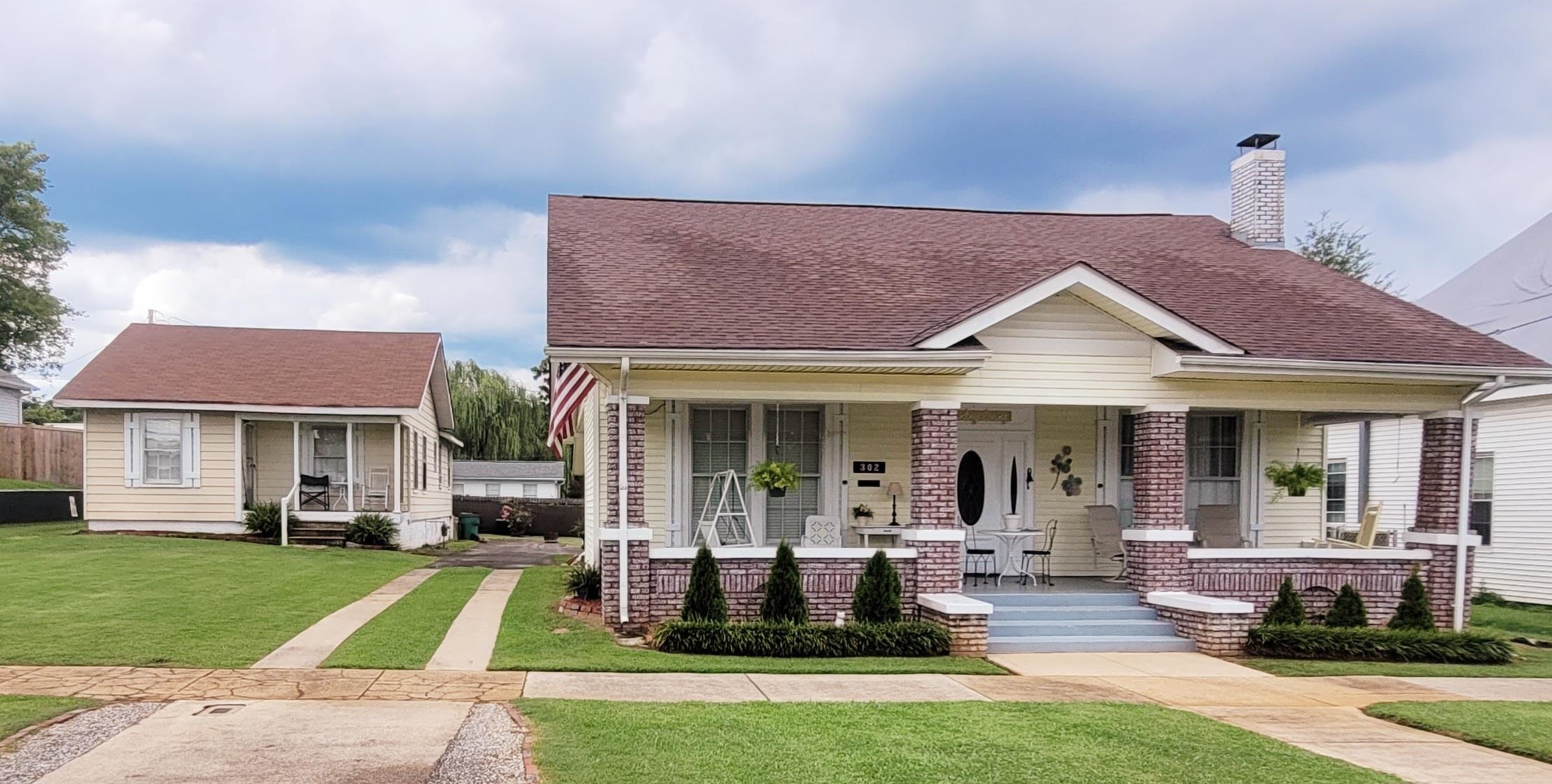 302 W 6th St, Tuscumbia, AL 35674 — photo 1