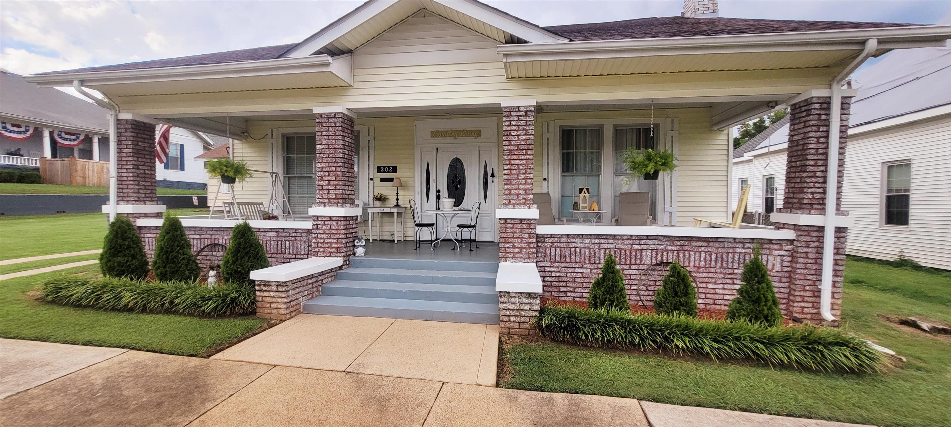 302 W 6th St, Tuscumbia, AL 35674 — photo 7