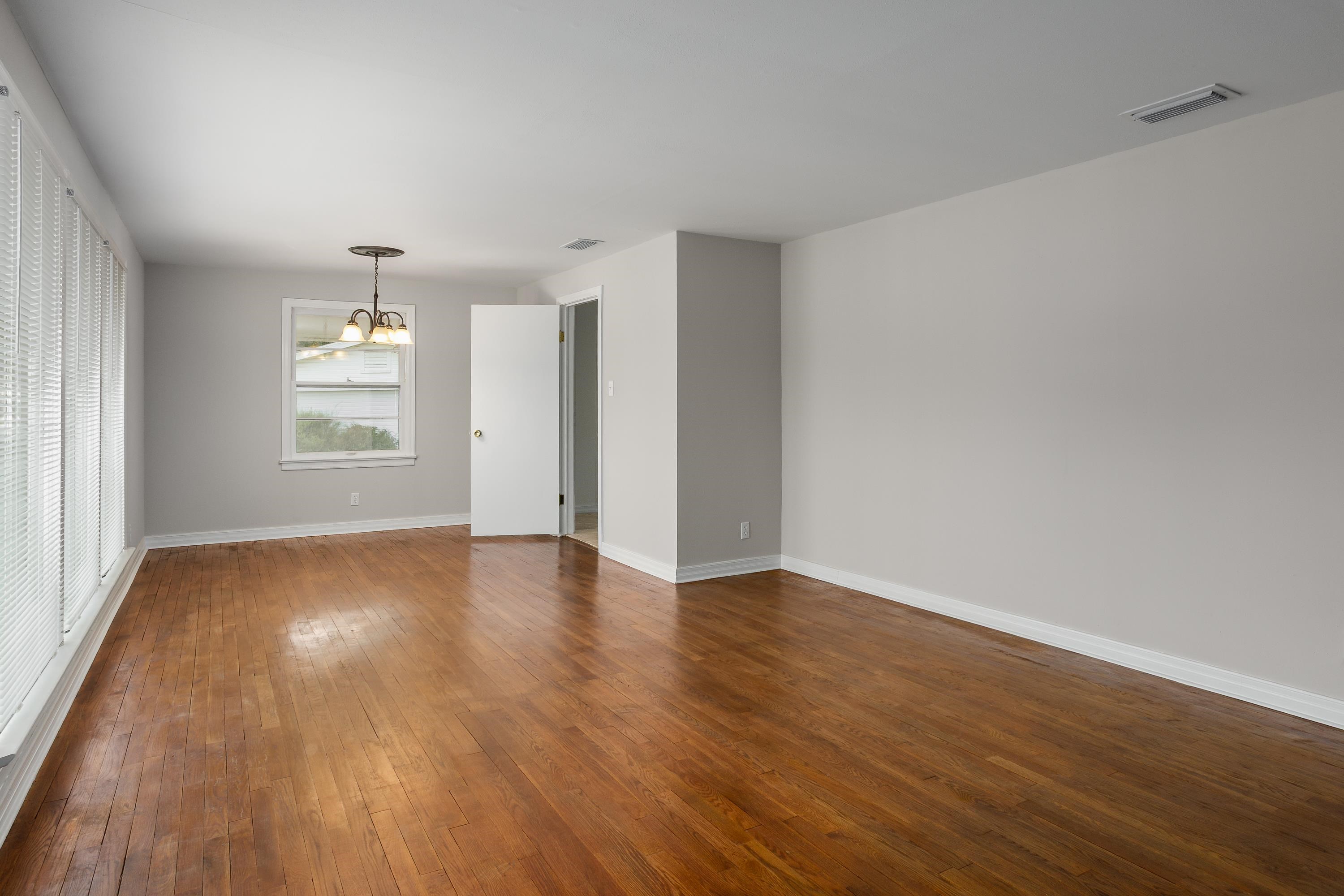 503 Imperial Dr, Florence, AL 35630 — photo 3