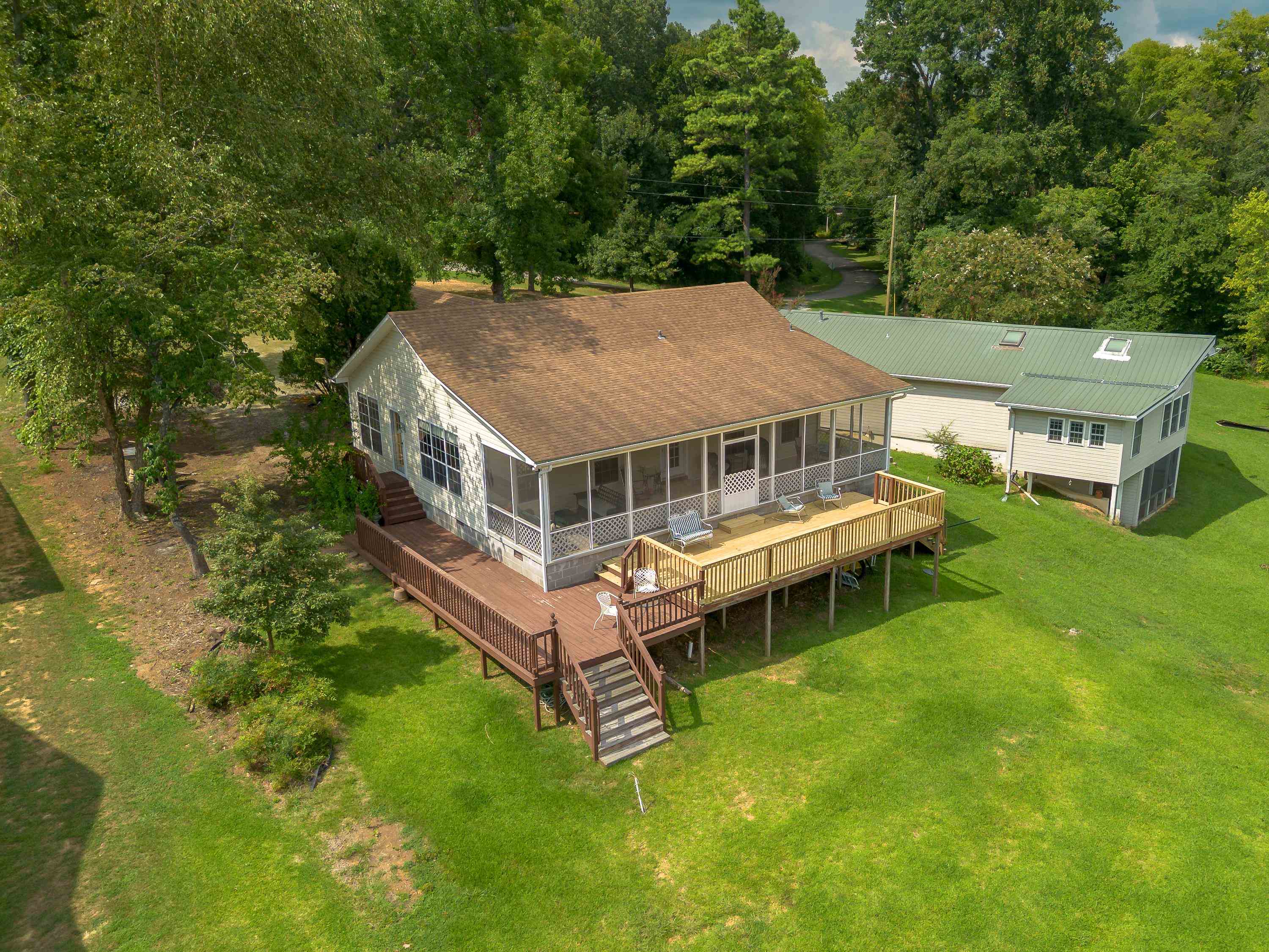 9740 Sergeant Holden Ln, Athens, AL 35614 — photo 2