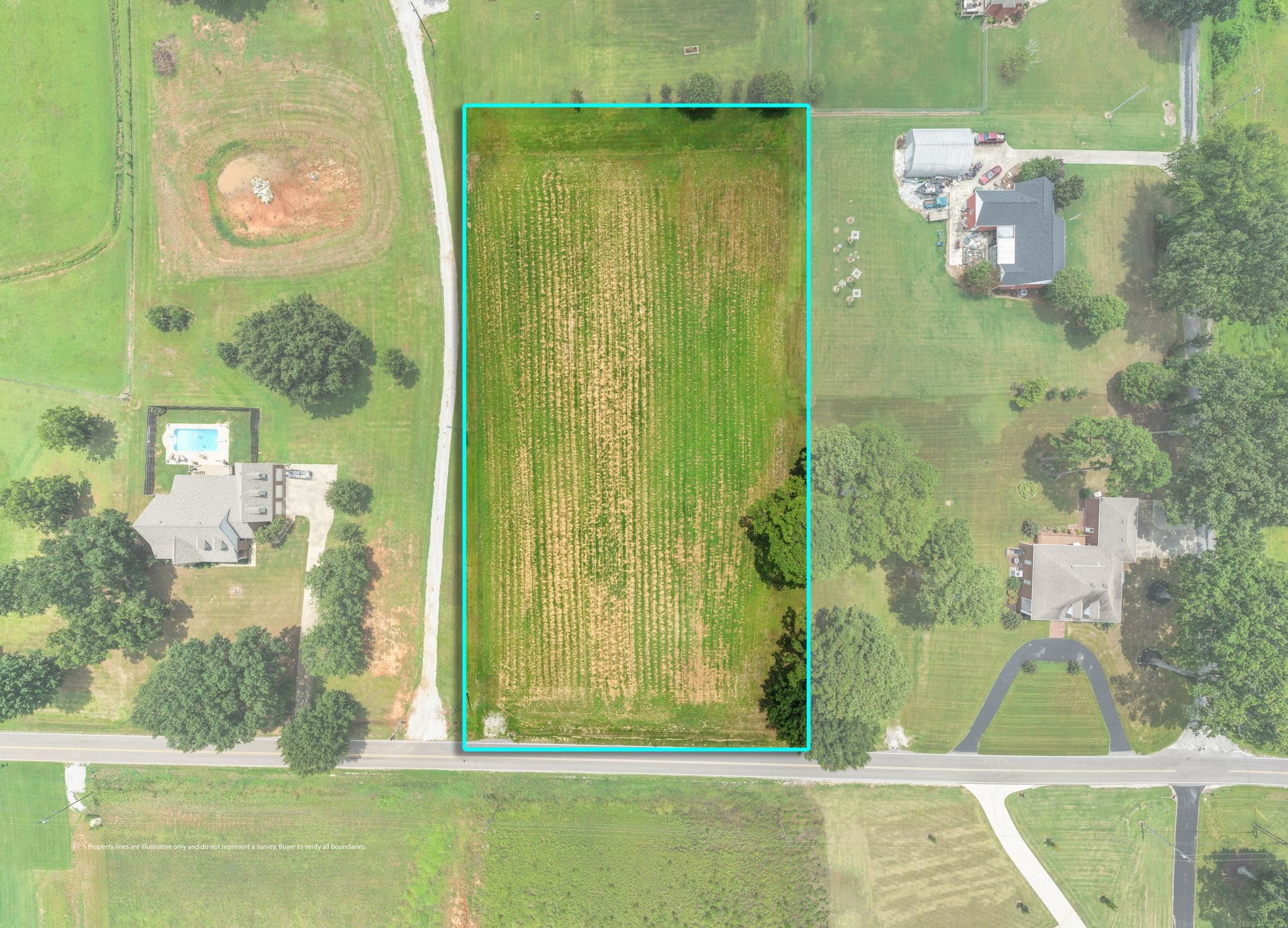 001 Henderson Point Rd, Tuscumbia, AL 35674 — photo 1