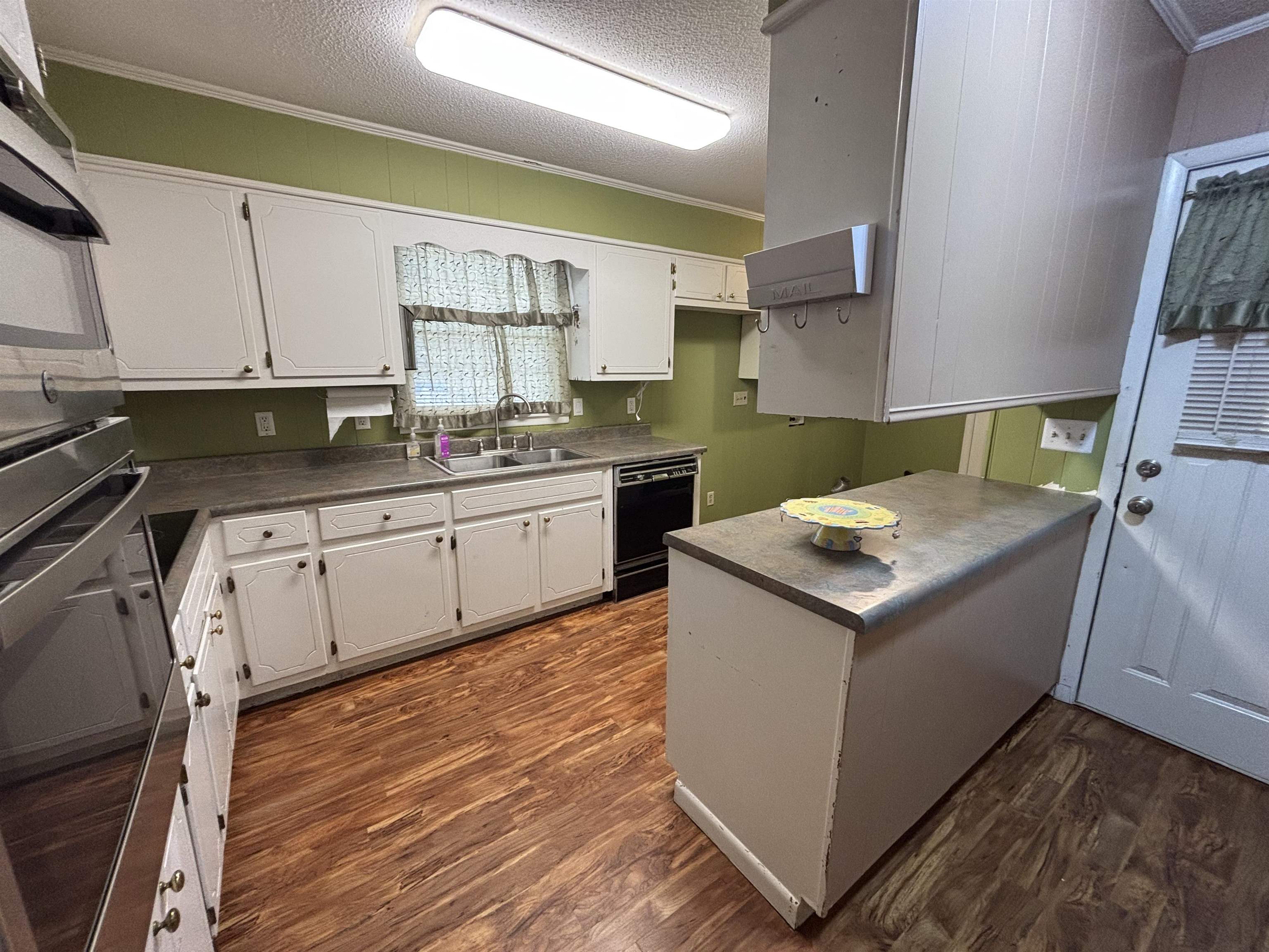 166 Montclair Dr, Killen, AL 35645 — photo 7