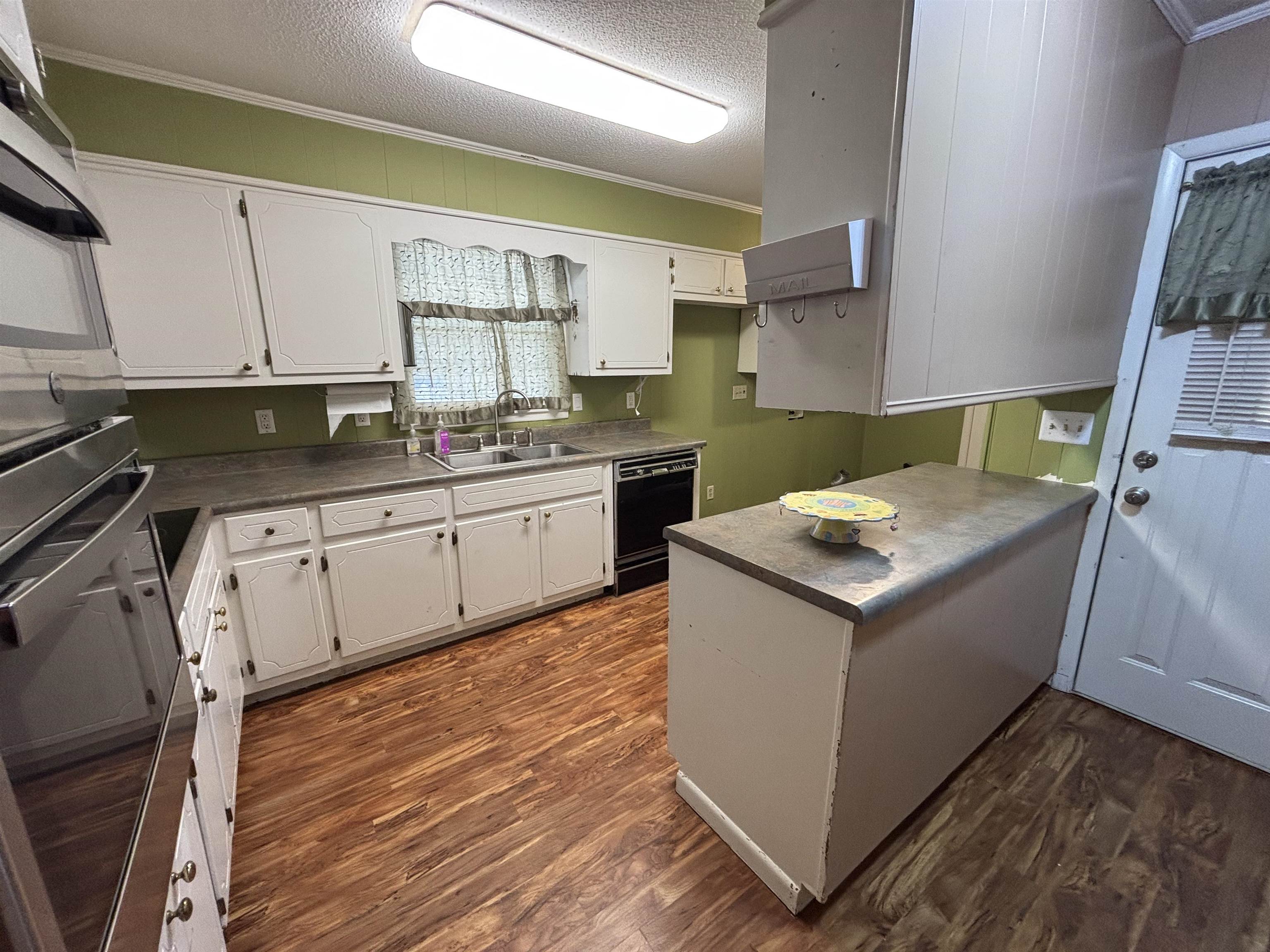 166 Montclair Dr, Killen, AL 35645 — photo 8