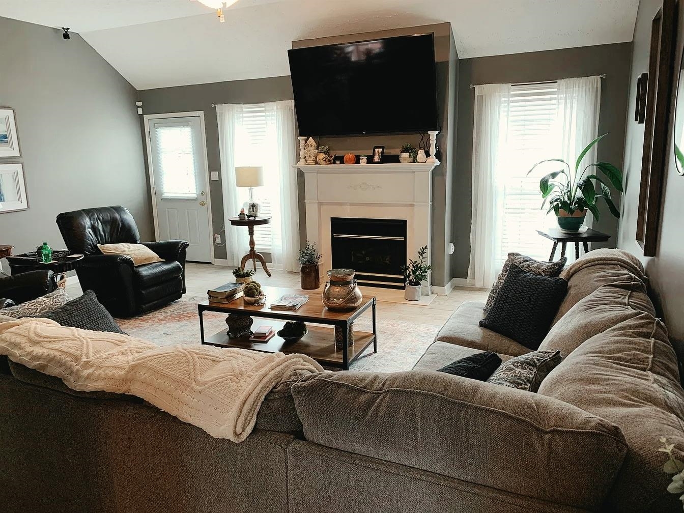 305 W Girard Ave, Muscle Shoals, AL 35661 — photo 2