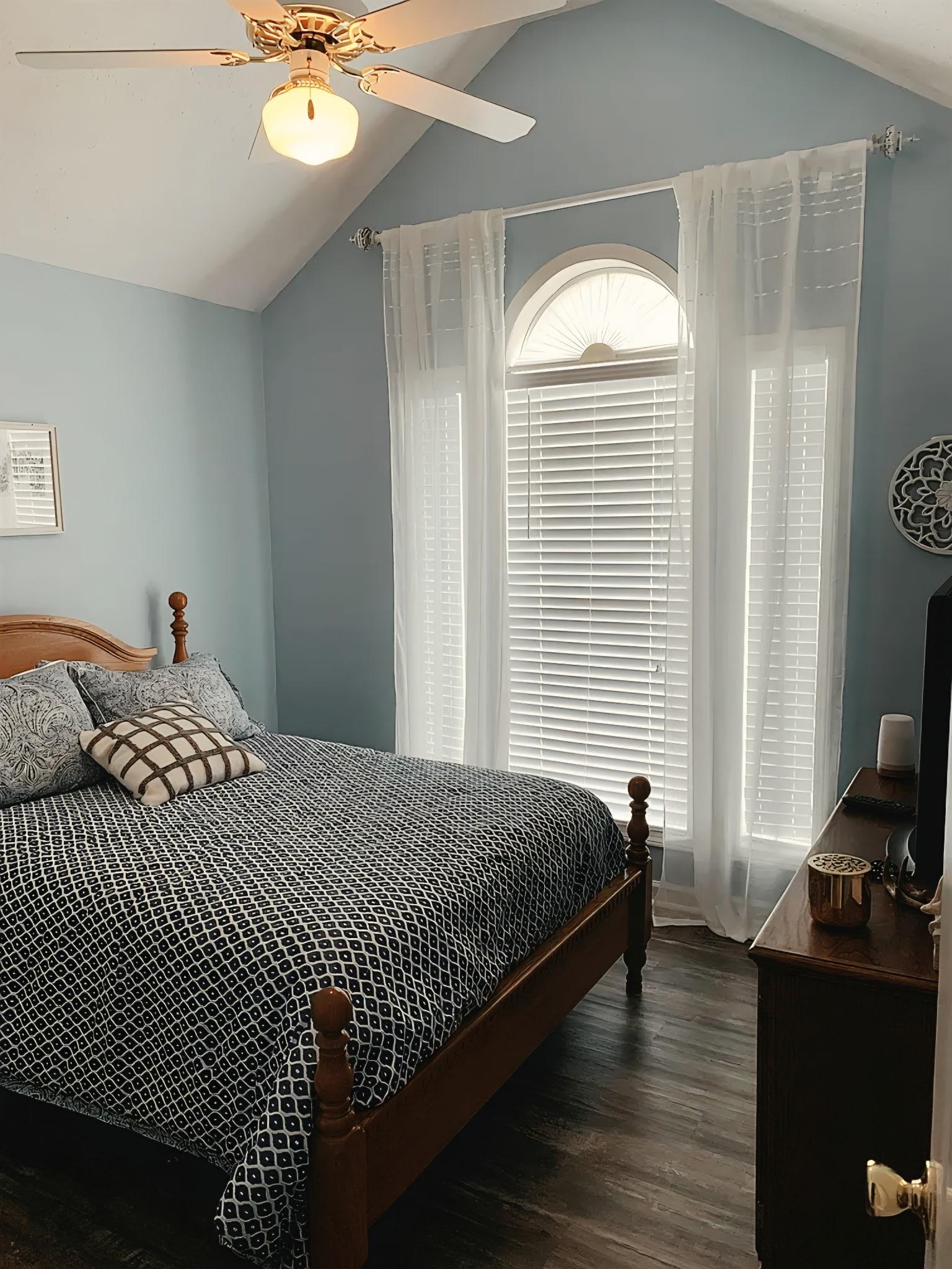 305 W Girard Ave, Muscle Shoals, AL 35661 — photo 10