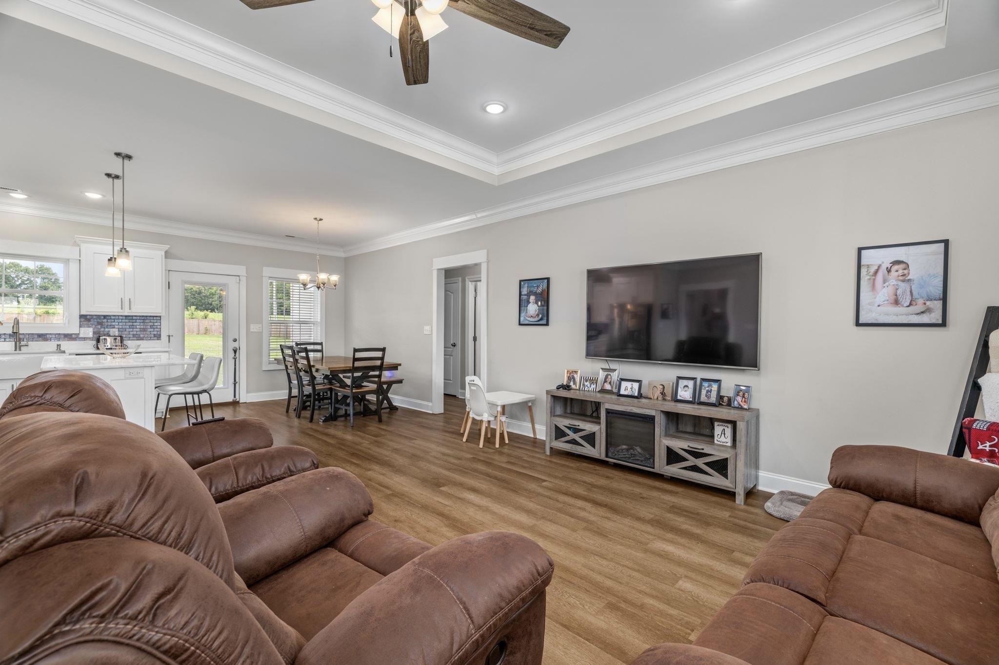 146 Malibu Ln, Killen, AL 35645 — photo 3