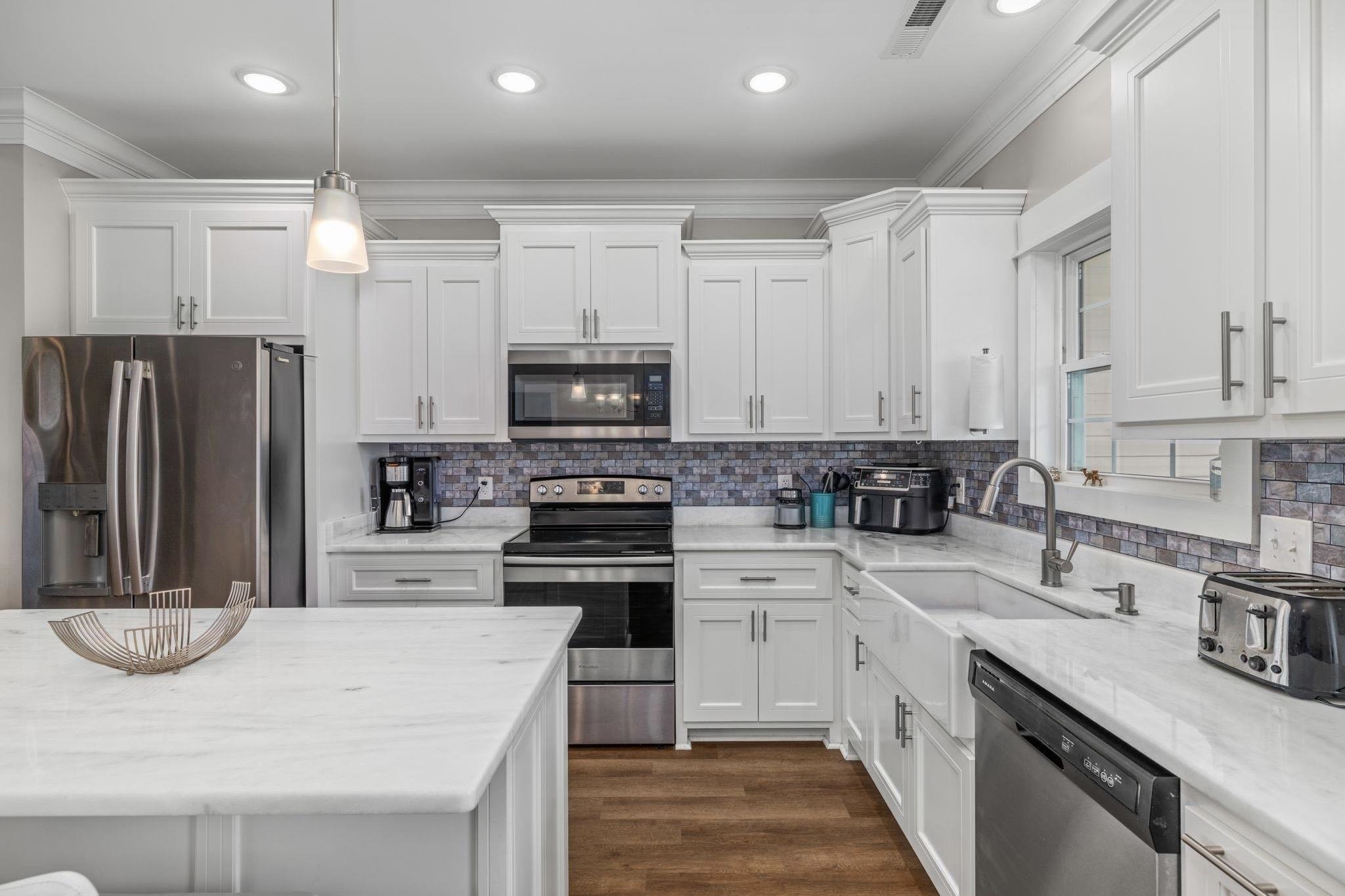 146 Malibu Ln, Killen, AL 35645 — photo 8